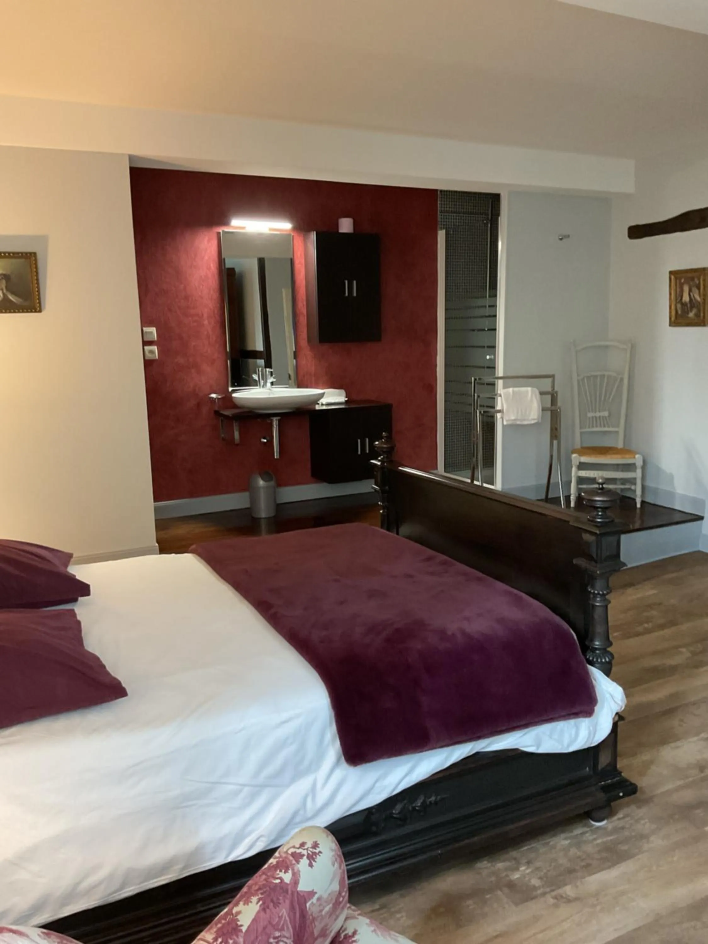 Photo of the whole room, Bed in Chambres d'Hôtes Le Mas