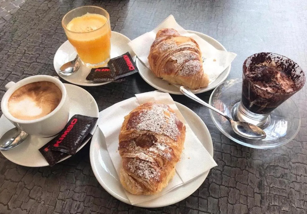 Breakfast in B&B Belvedere Partenopeo