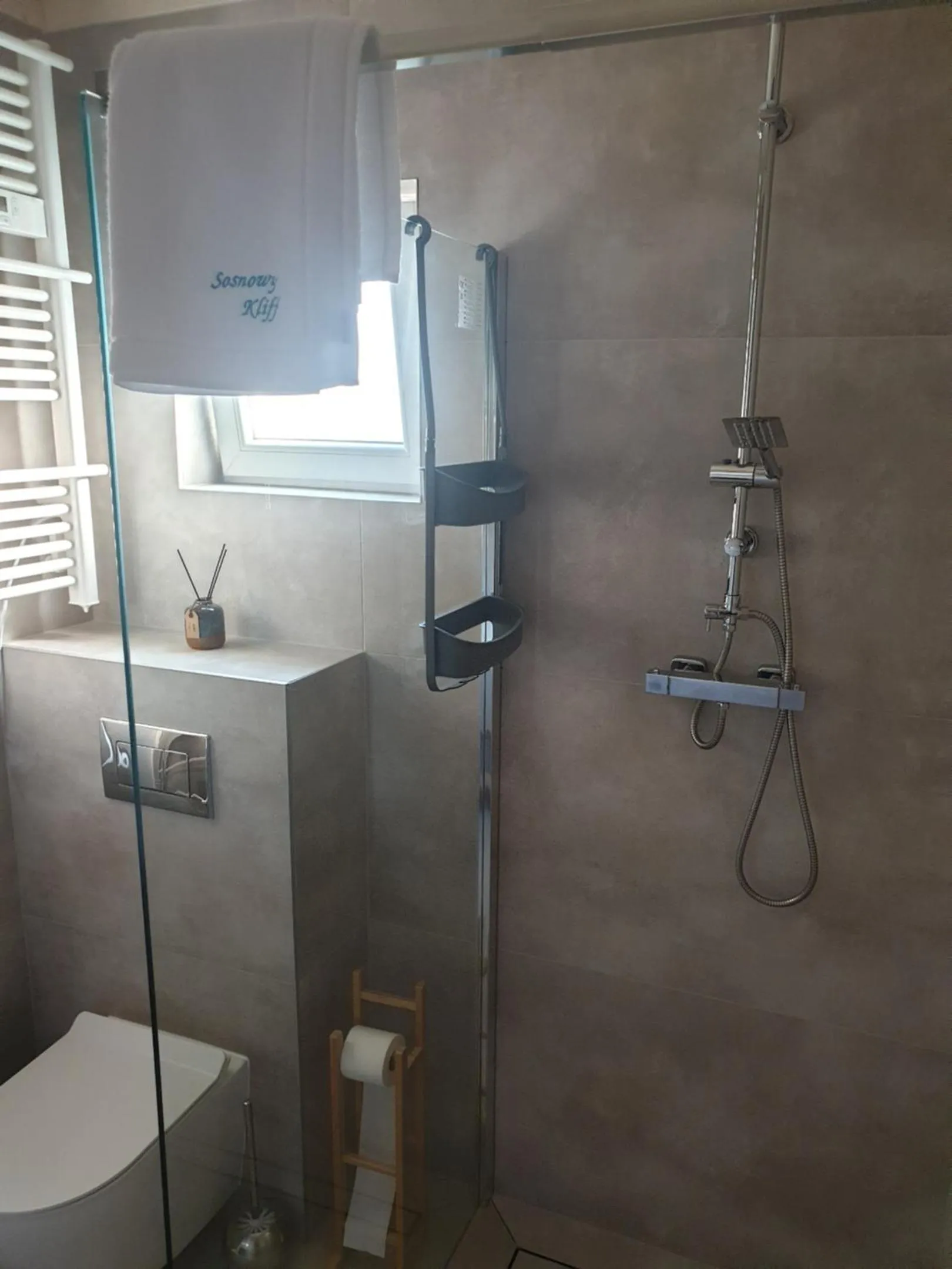 Shower in SOSNOWY KLIFF