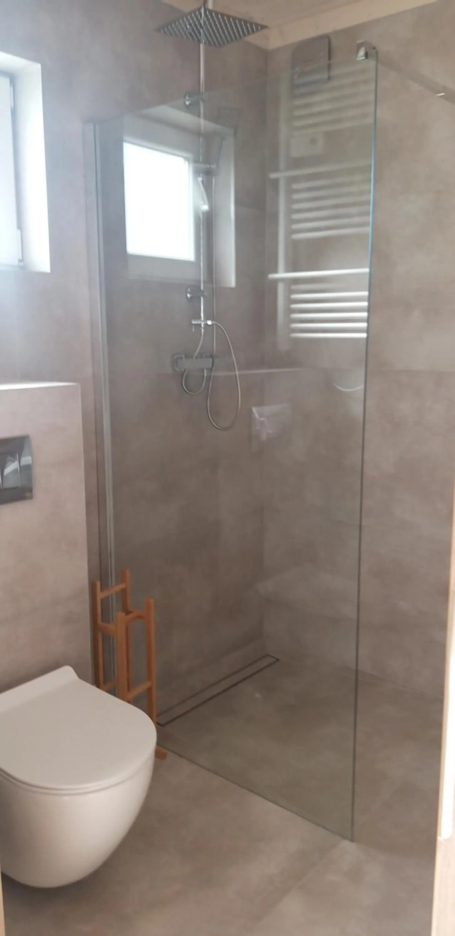 Shower in SOSNOWY KLIFF