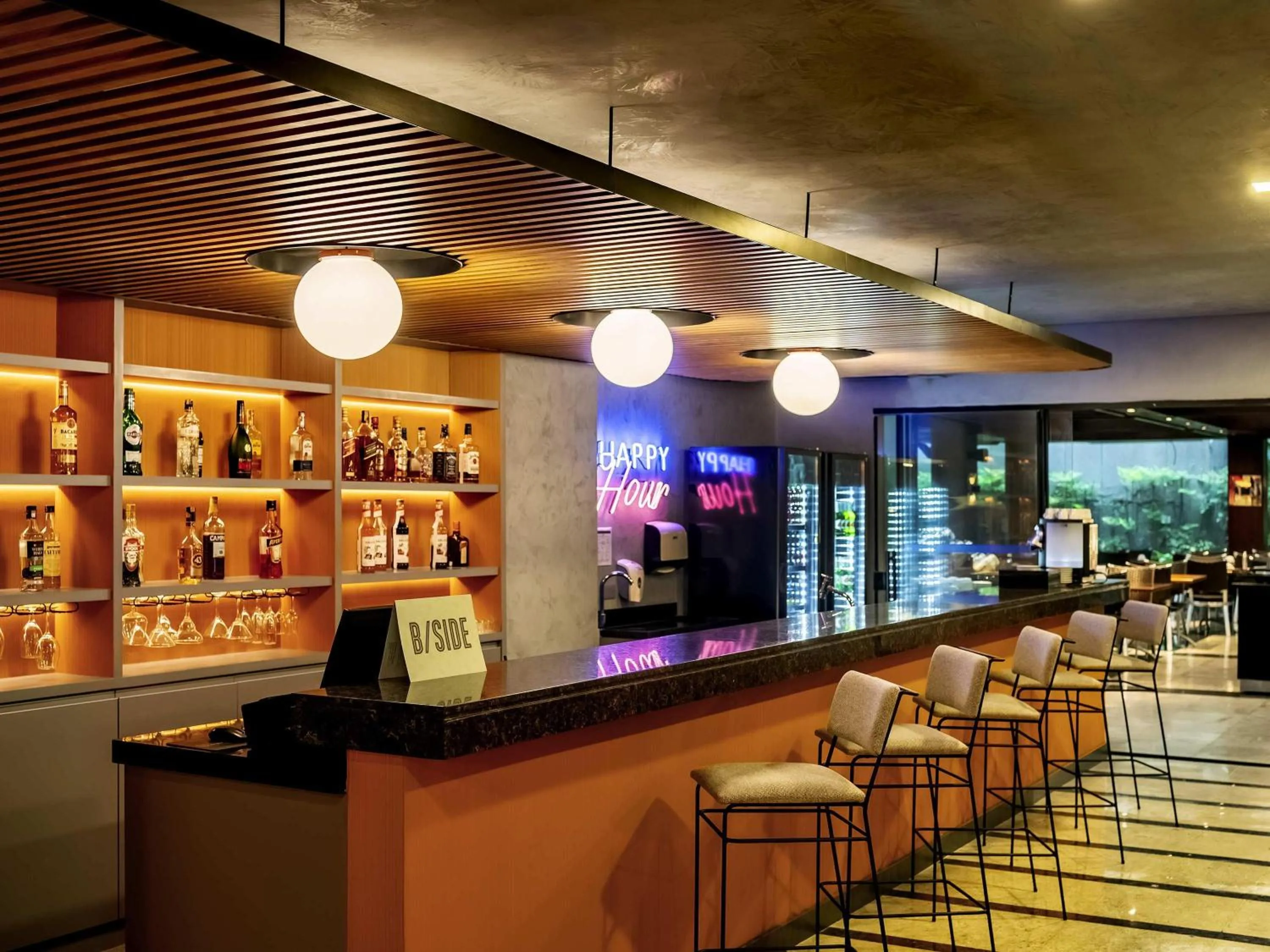 Lounge or bar in Novotel SP Jardins