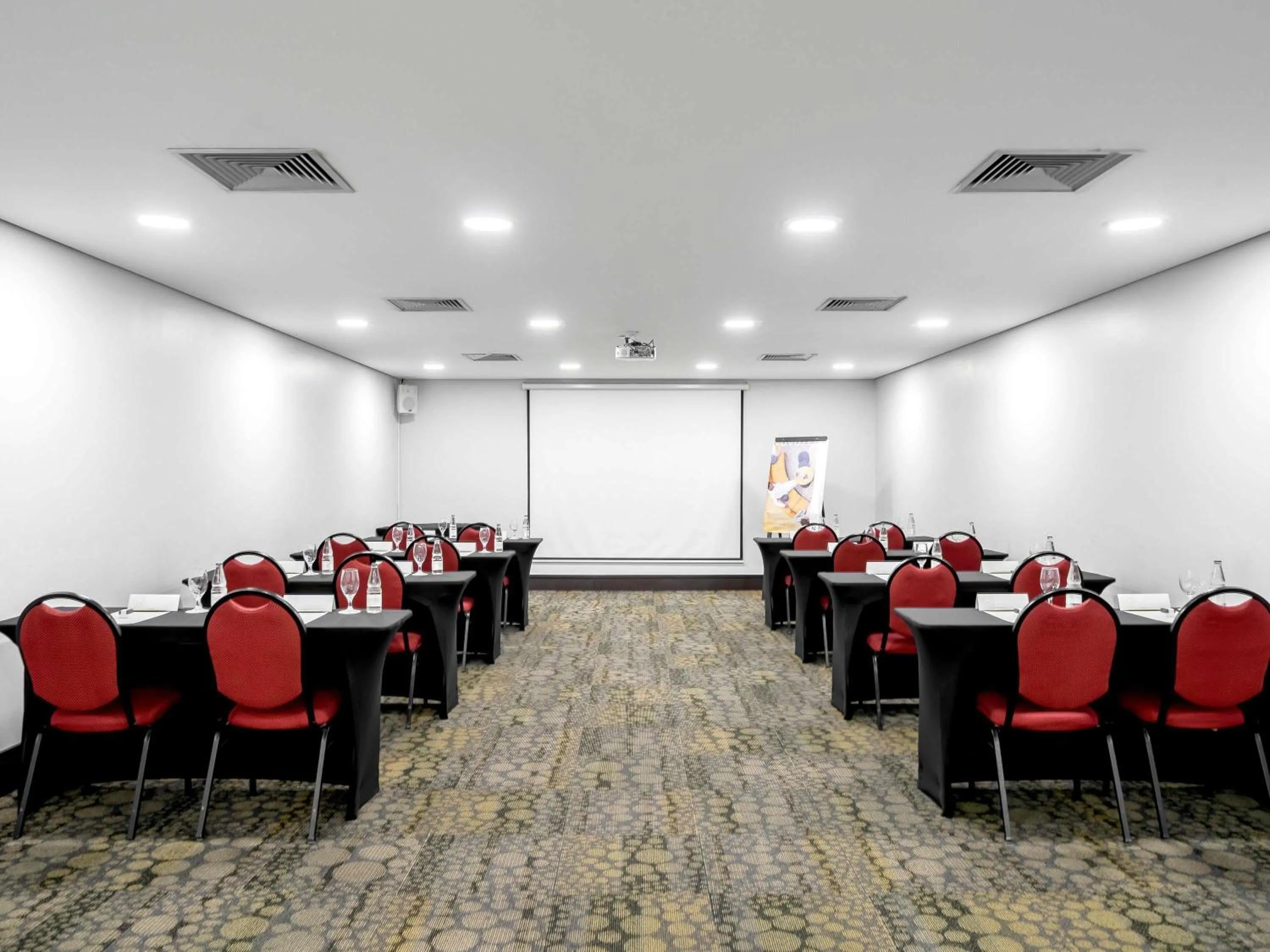 Meeting/conference room in Novotel SP Jardins