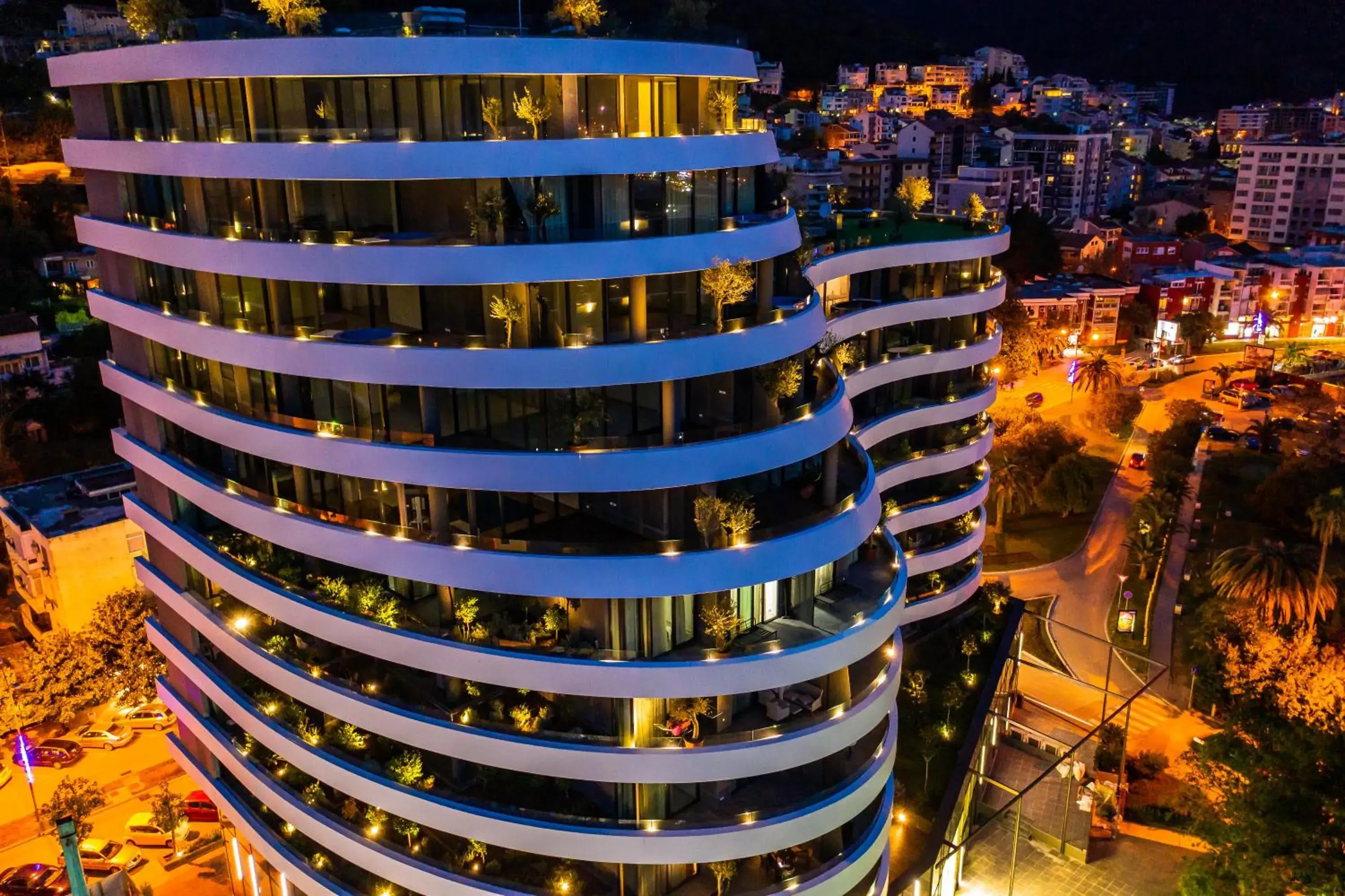 Apartment with Sea View in Royal Gardens Paradise Apartment with Sea View in Royal Gardens Paradise