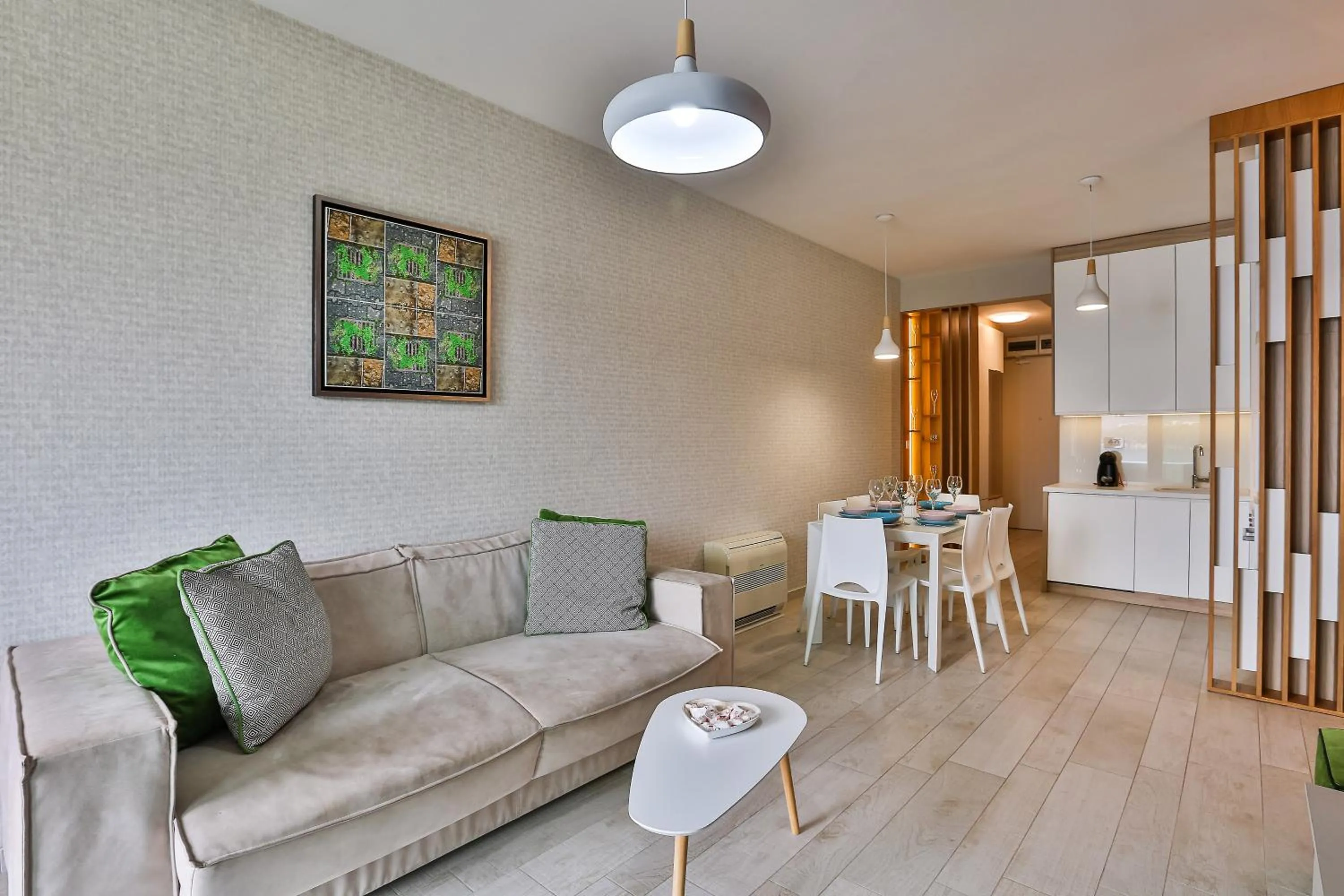 Living room in Royal Gardens Paradise