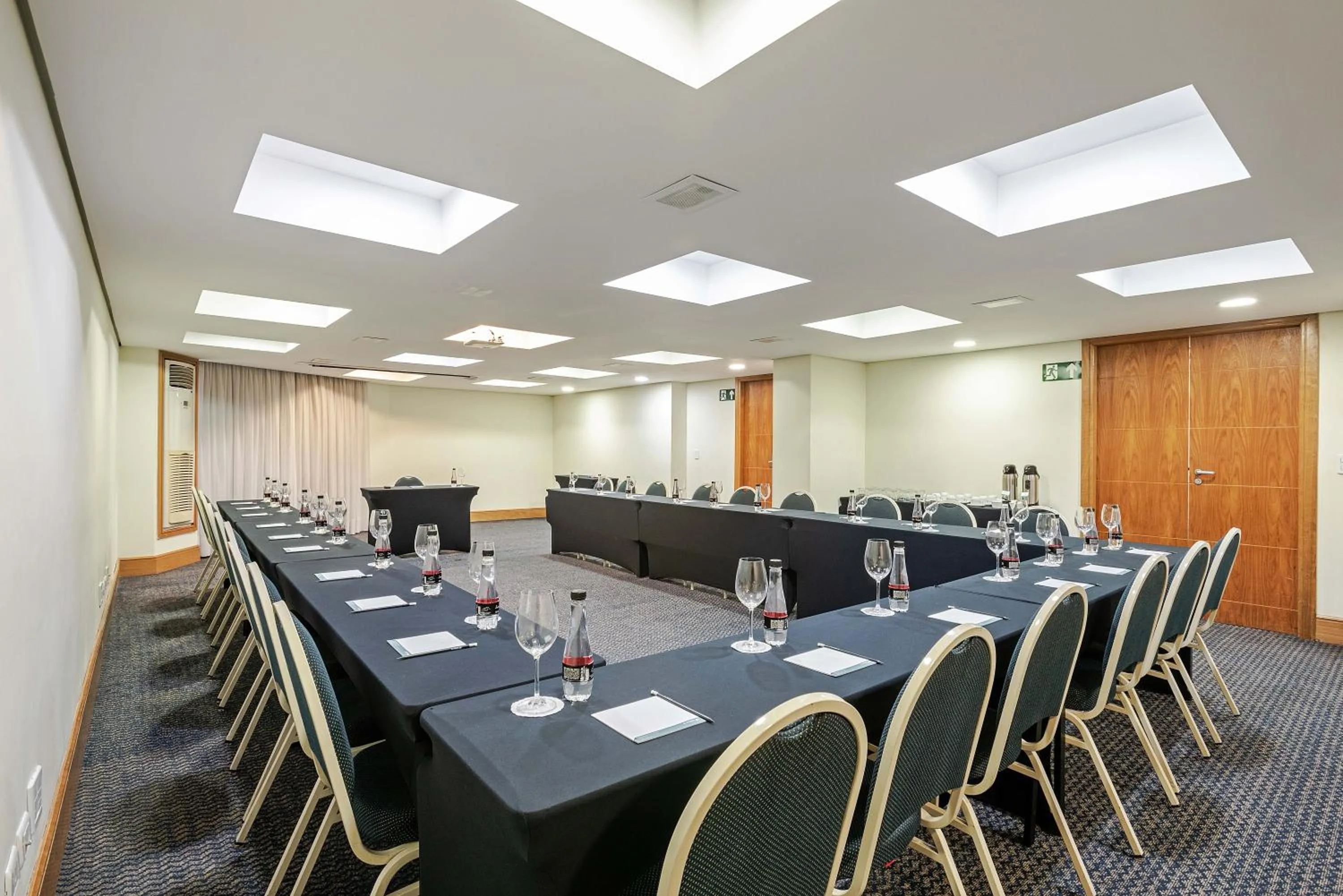 Banquet/Function facilities in Slaviero Curitiba Batel