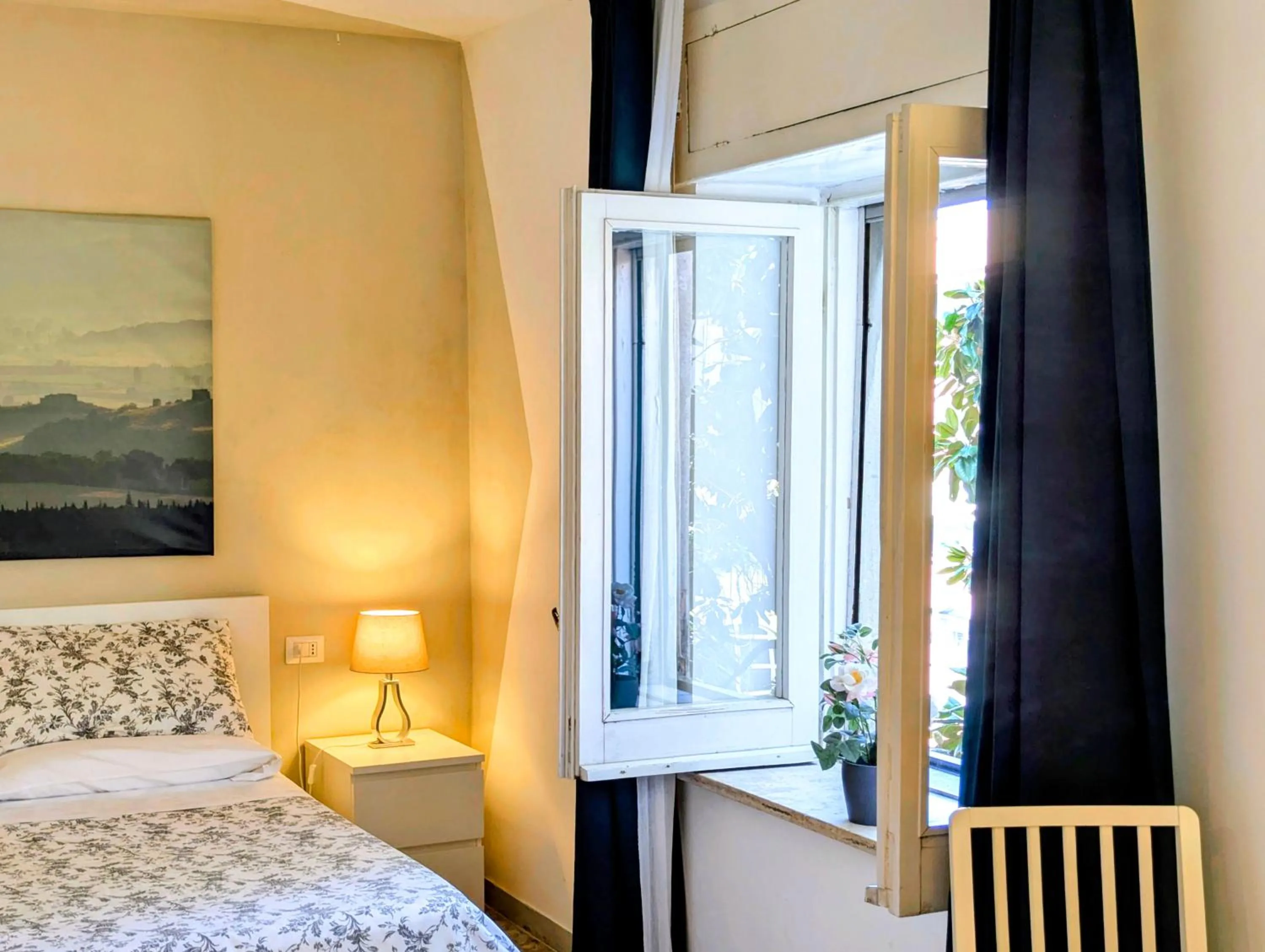 Bed in La Locanda Dell'Arte-Museo