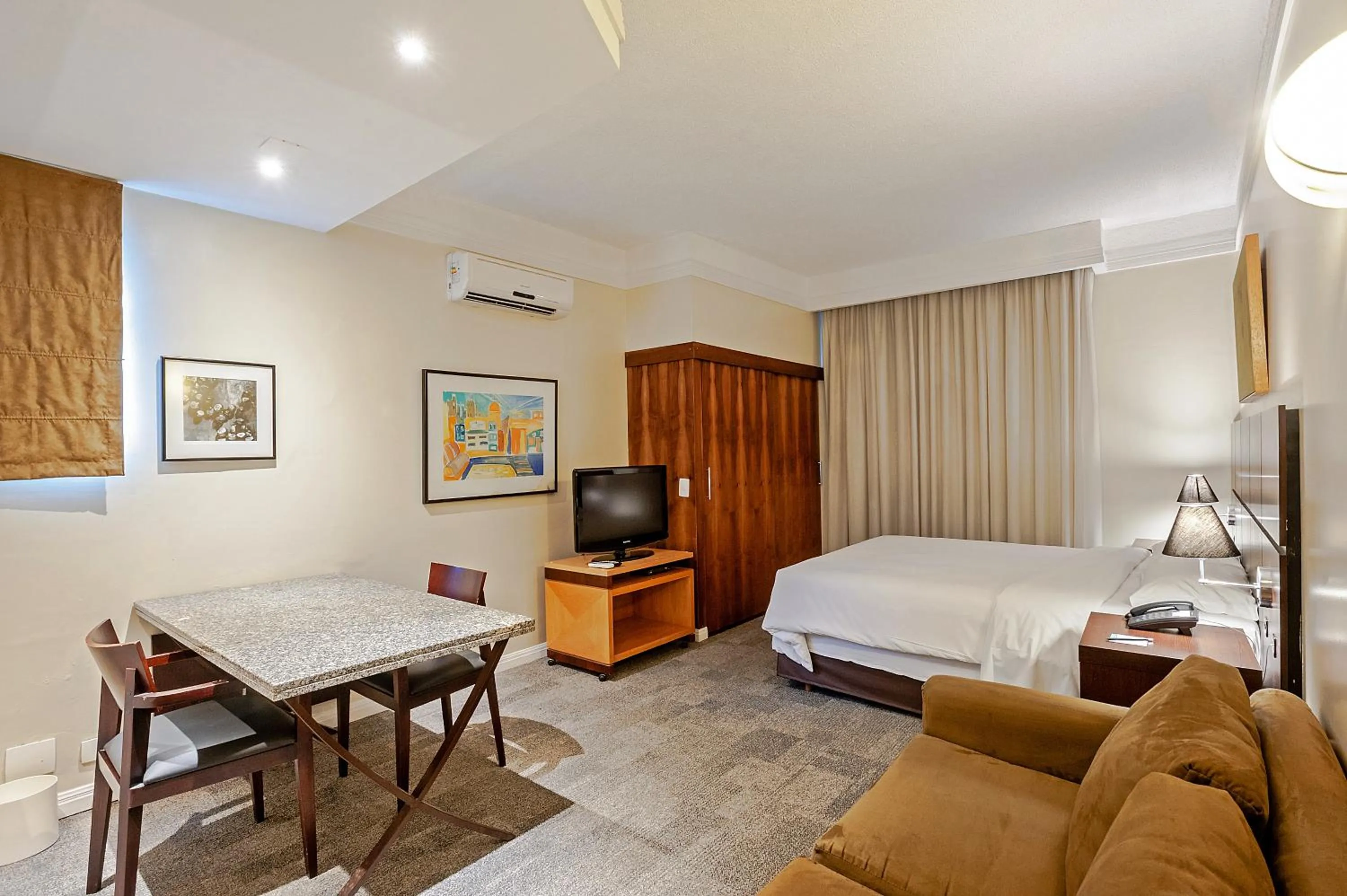 Bed in Slaviero Curitiba Shopping