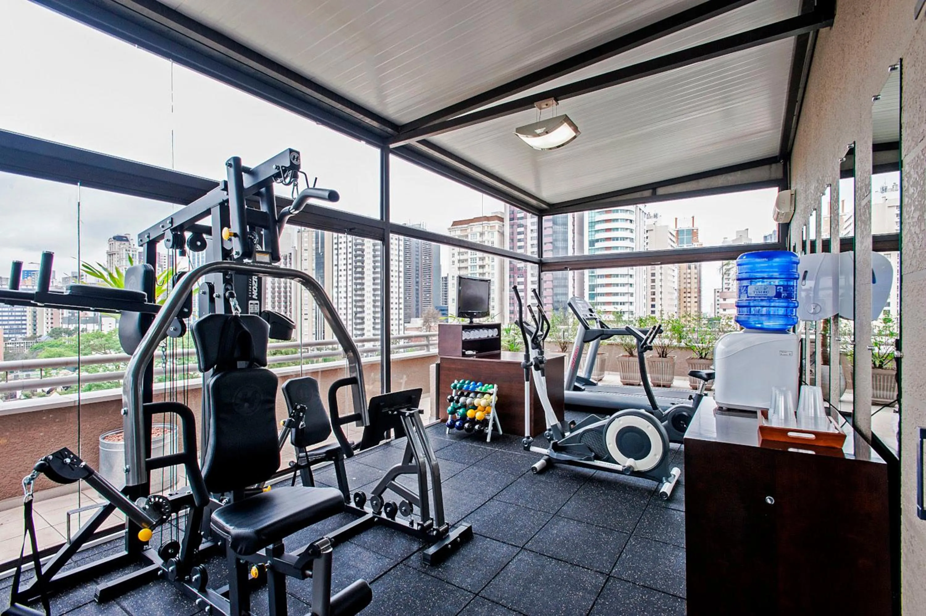 Fitness centre/facilities in Full Jazz by Slaviero Hotéis