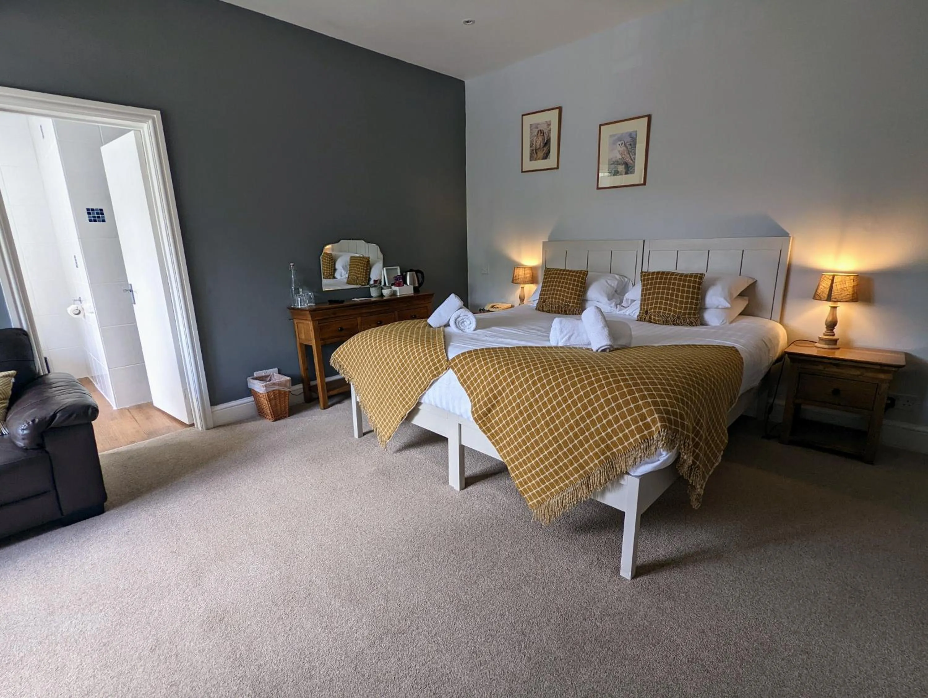 Bed in The Hunters Inn