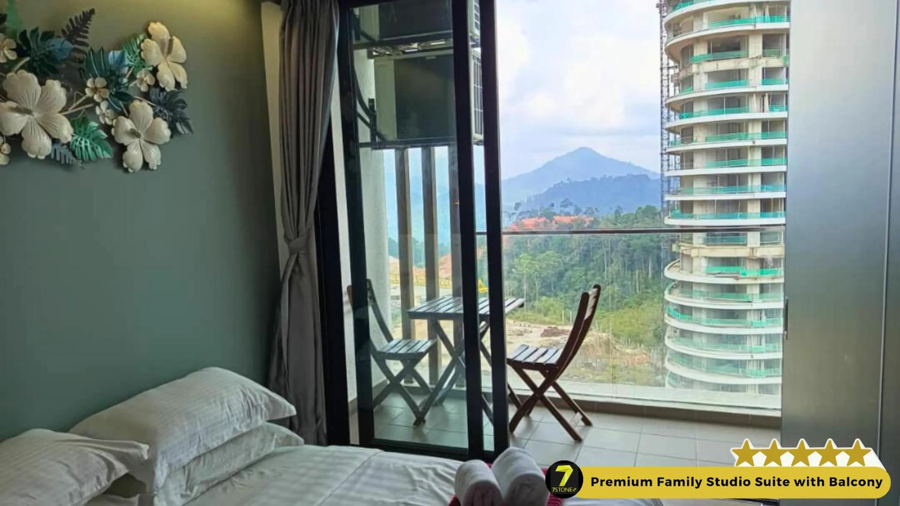 View (from property/room), Bed in 7Stonez Residences Midhills Genting Highlands