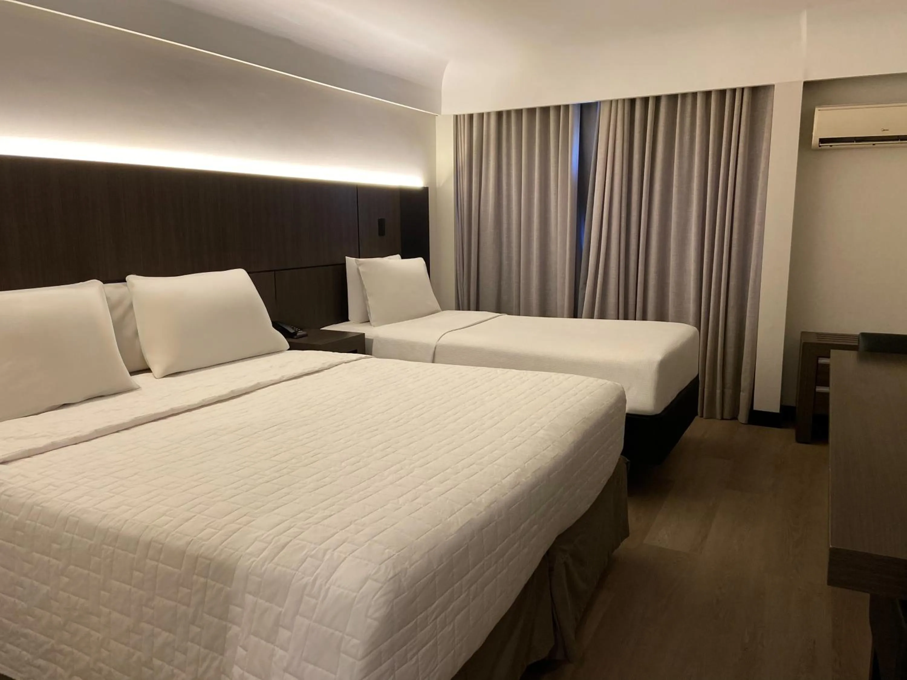 Bed in Slaviero Curitiba Centro