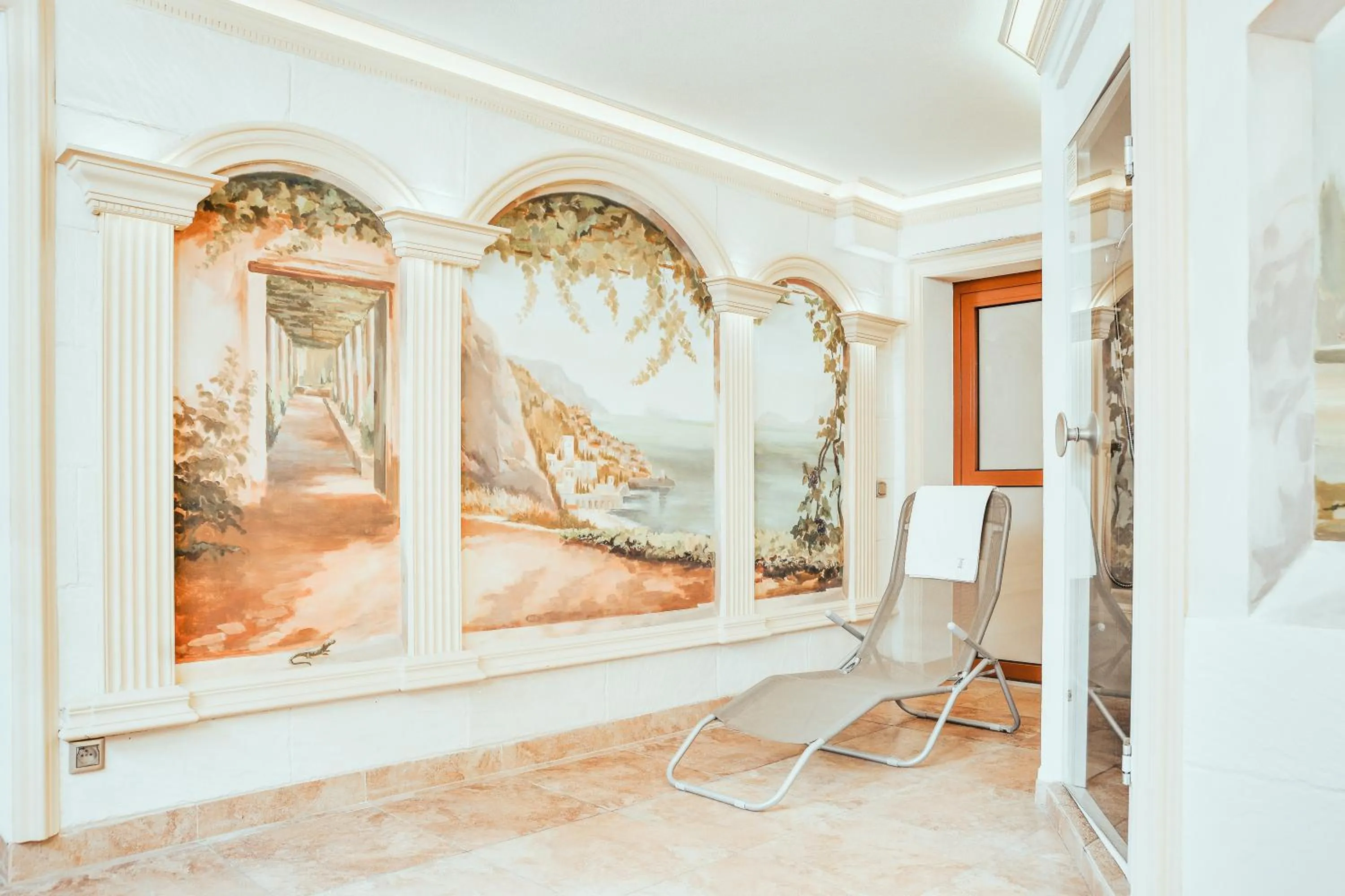 Bed in Cumulus Hotel