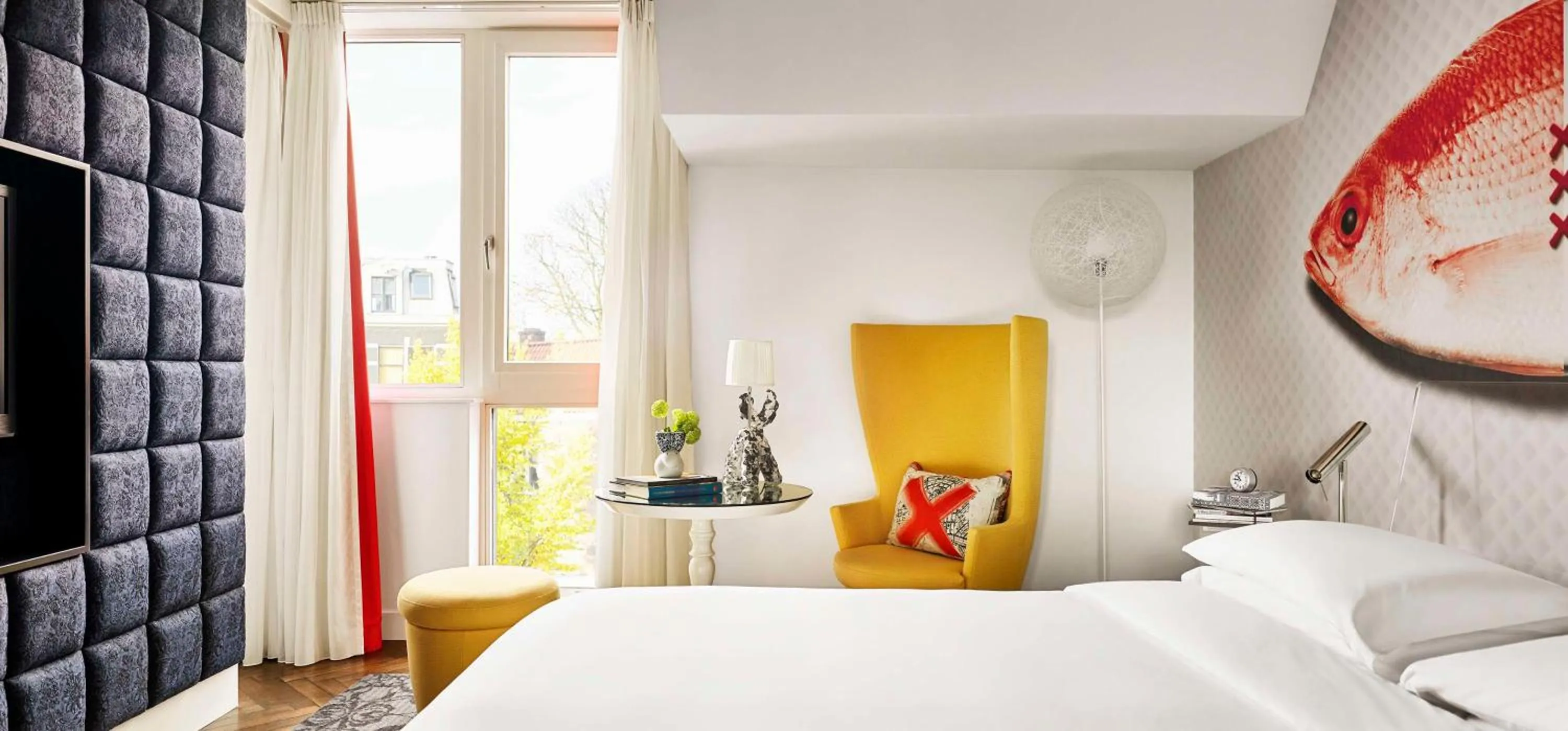 Photo of the whole room, Bed in Andaz Amsterdam, Prinsengracht, By Hyatt