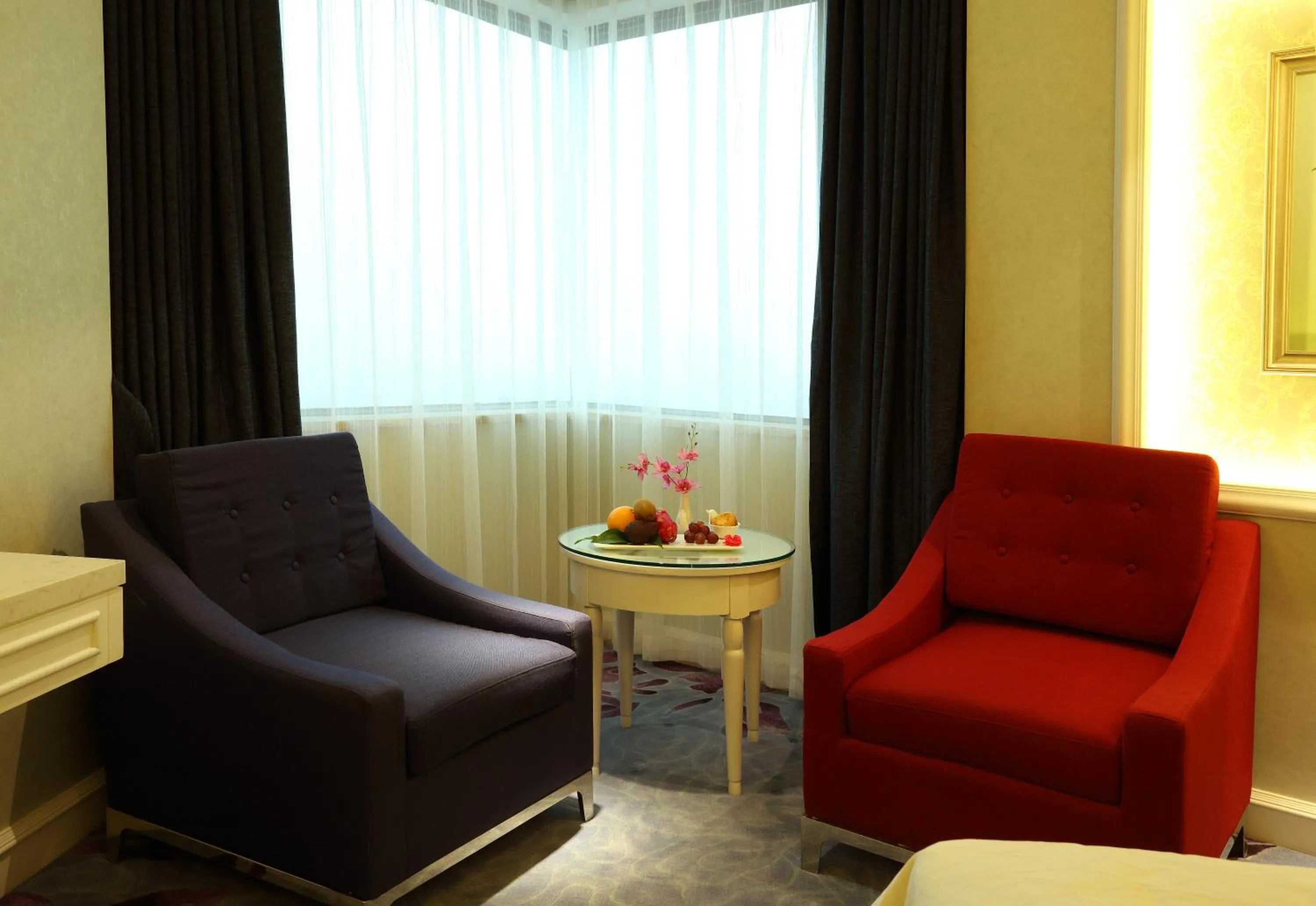 Living room in Pantower International Hotel