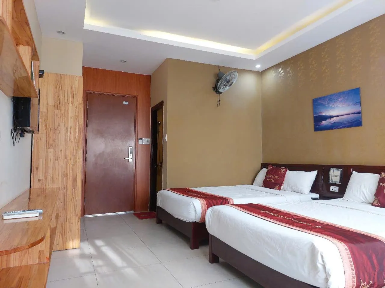 Bedroom, Bed in Phuc Long Hotel