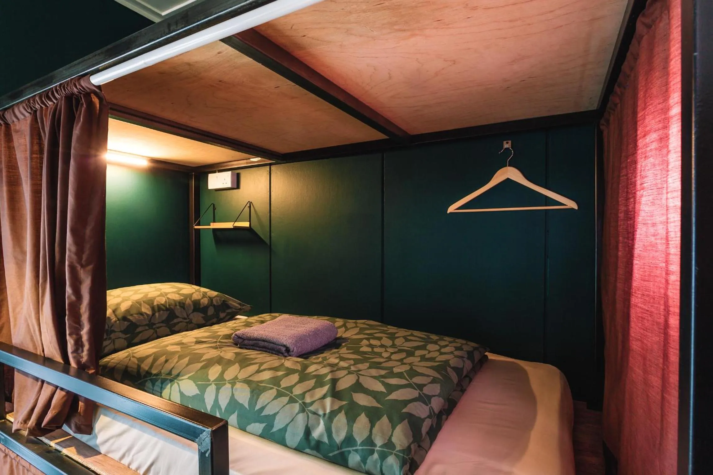 Bedroom, Bed in Heahtitude - Children Not Allowed