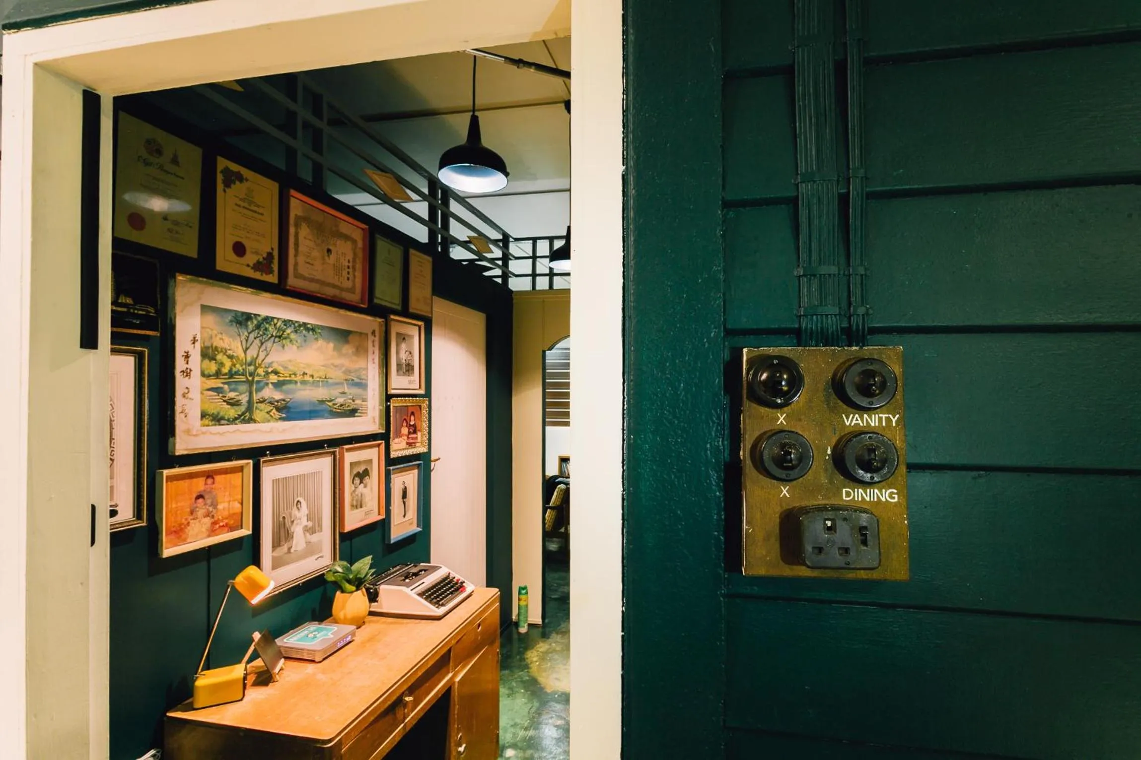 hair dresser in Heahtitude - Children Not Allowed