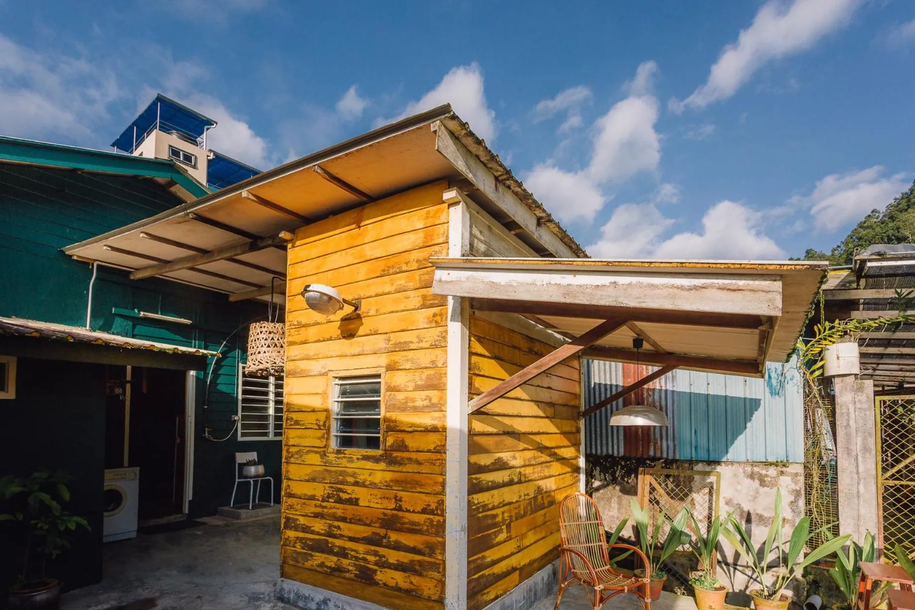 Property building in Heahtitude - Children Not Allowed