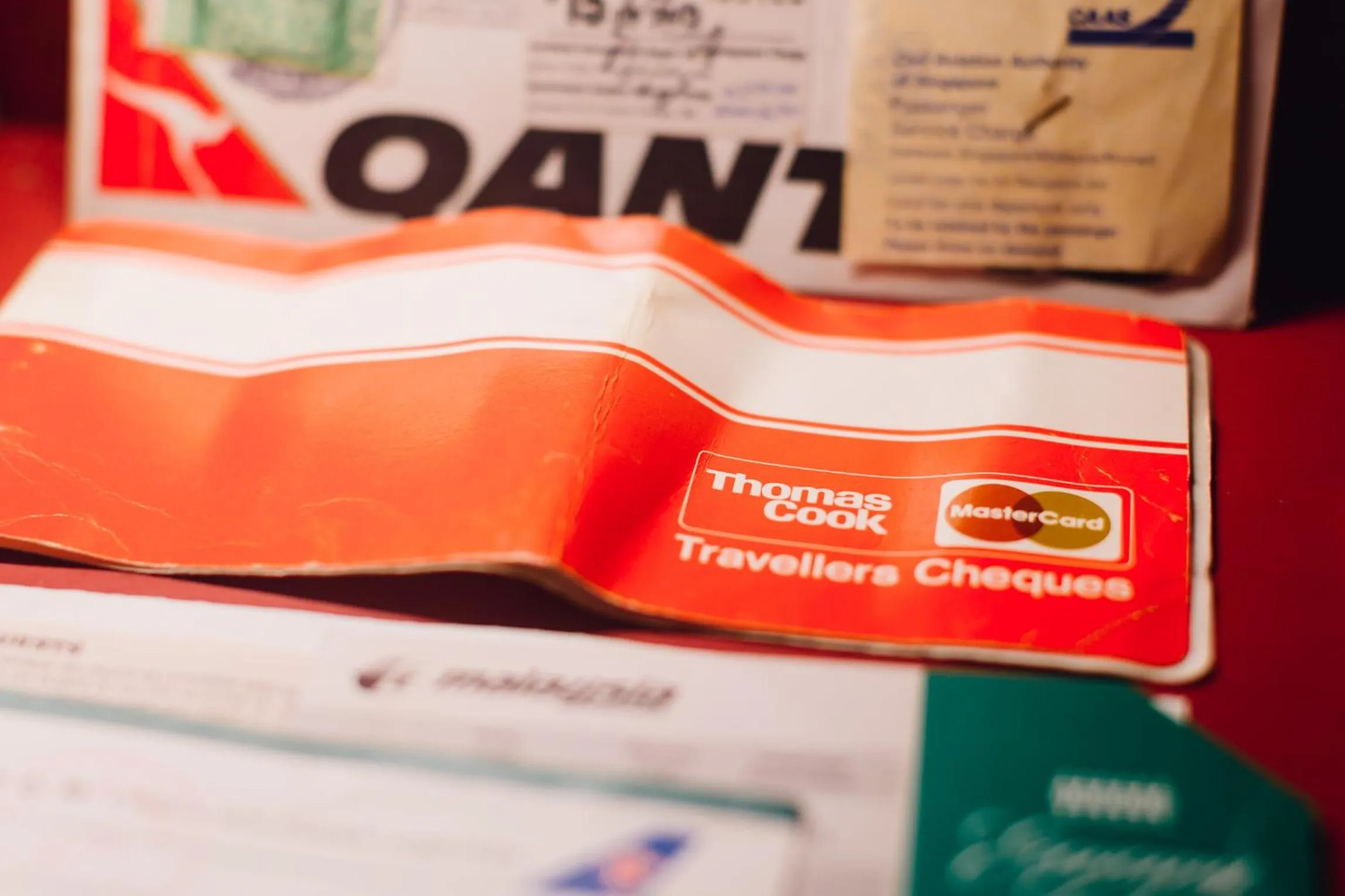 Text overlay in Heahtitude - Children Not Allowed