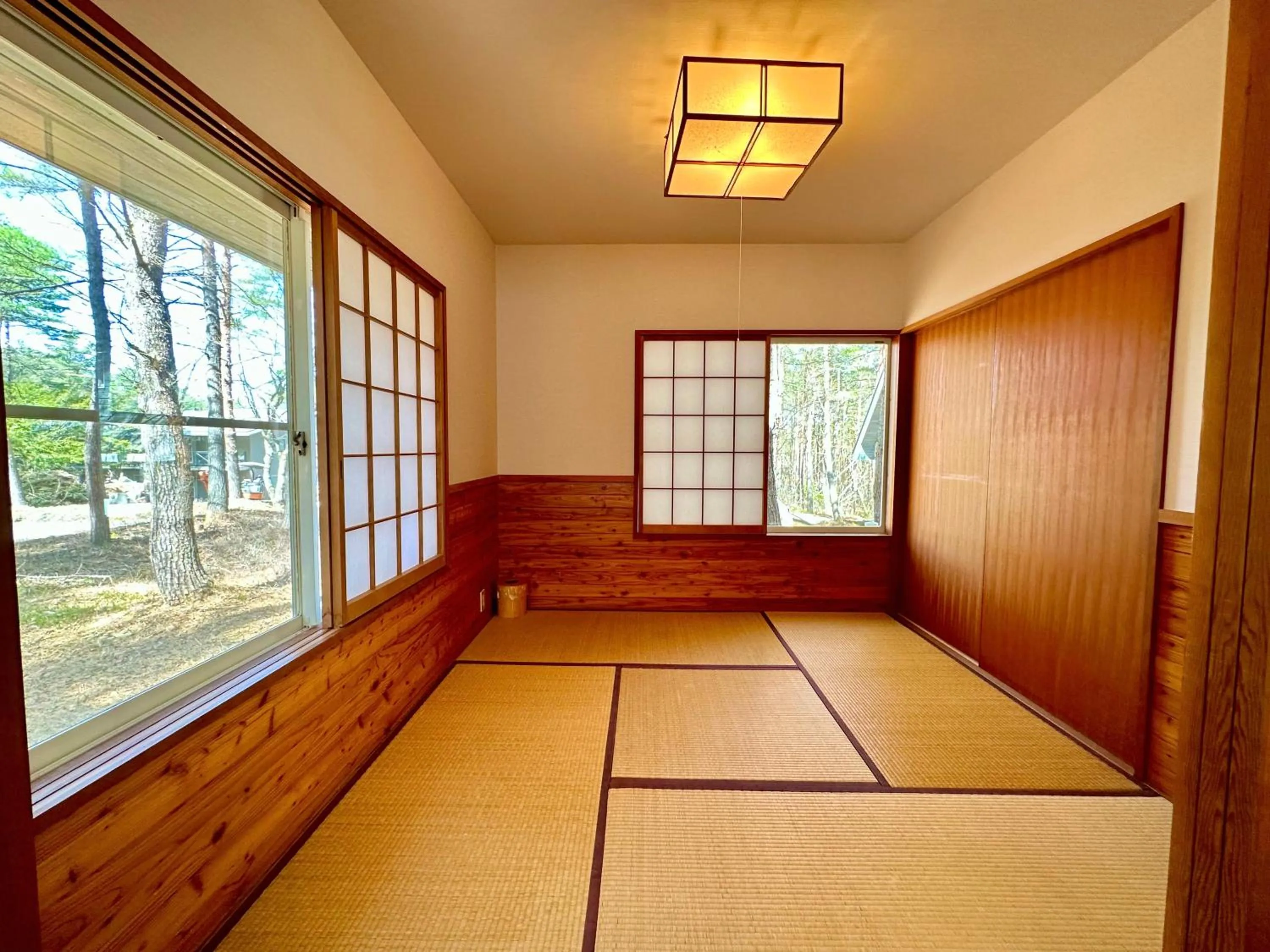 Photo of the whole room in HOLIDAY VILLA Hotel & Resort KARUIZAWA