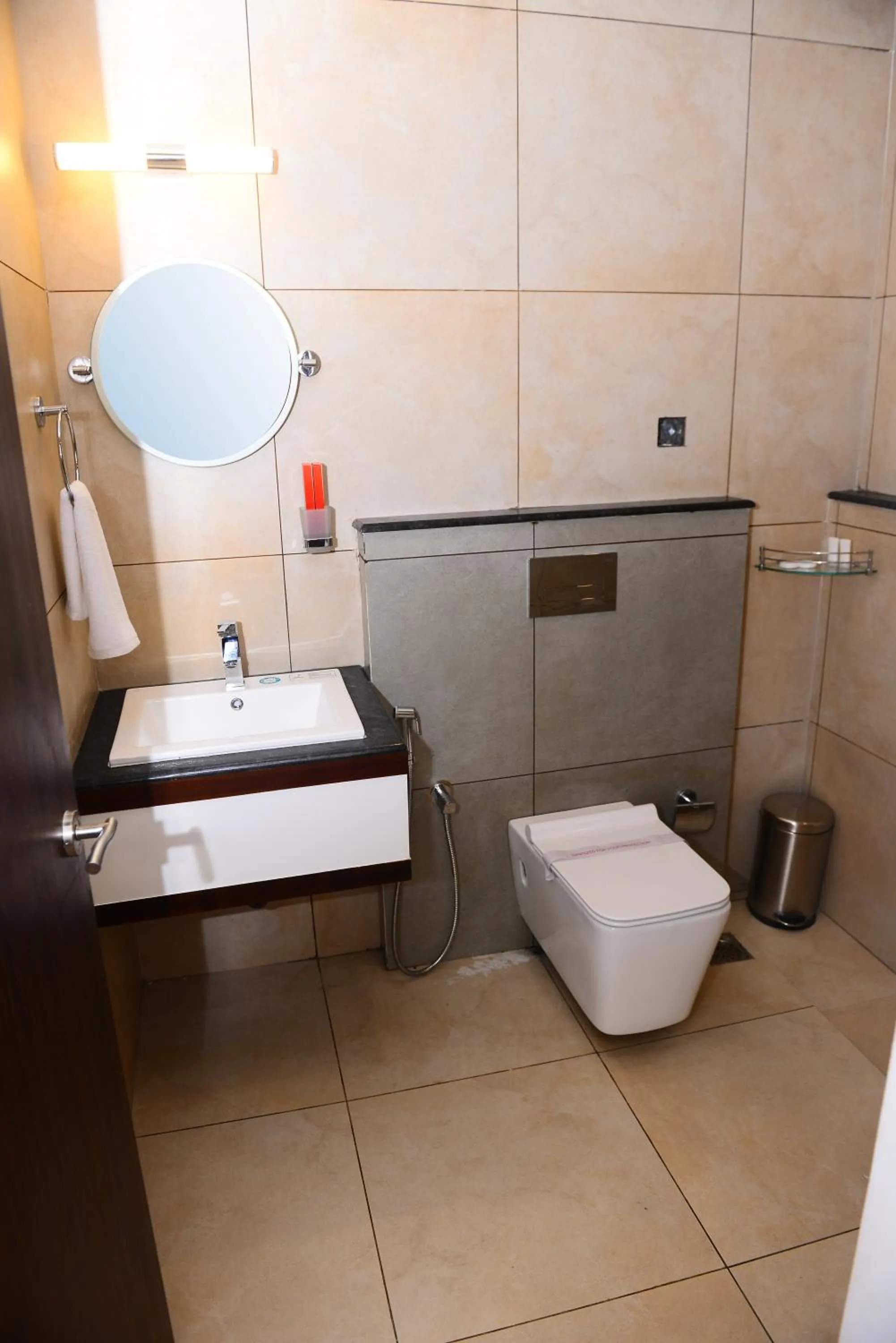 Palmtree Leaf, Munnar