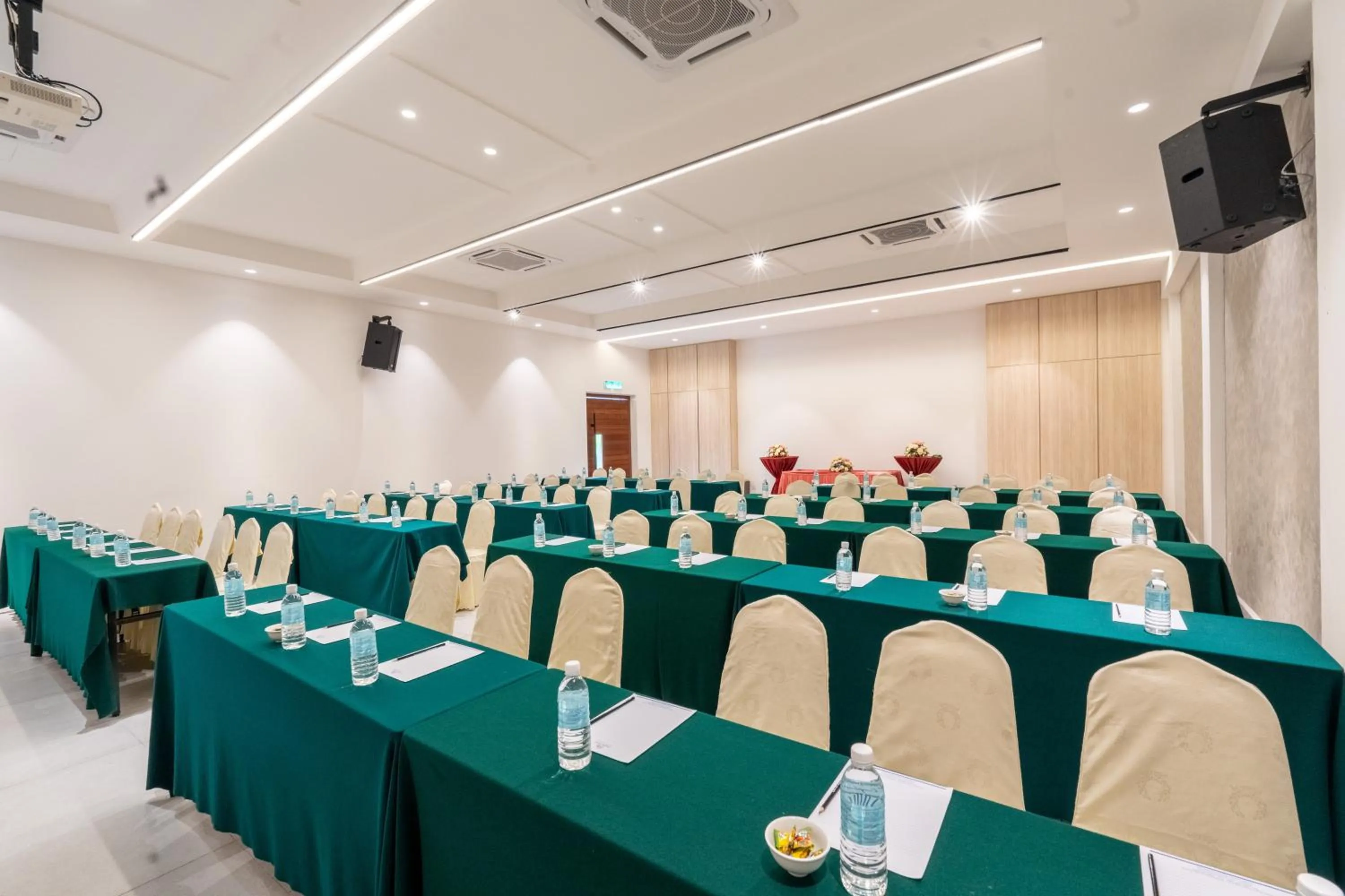 Banquet/Function facilities in Victoria Garden Hotel