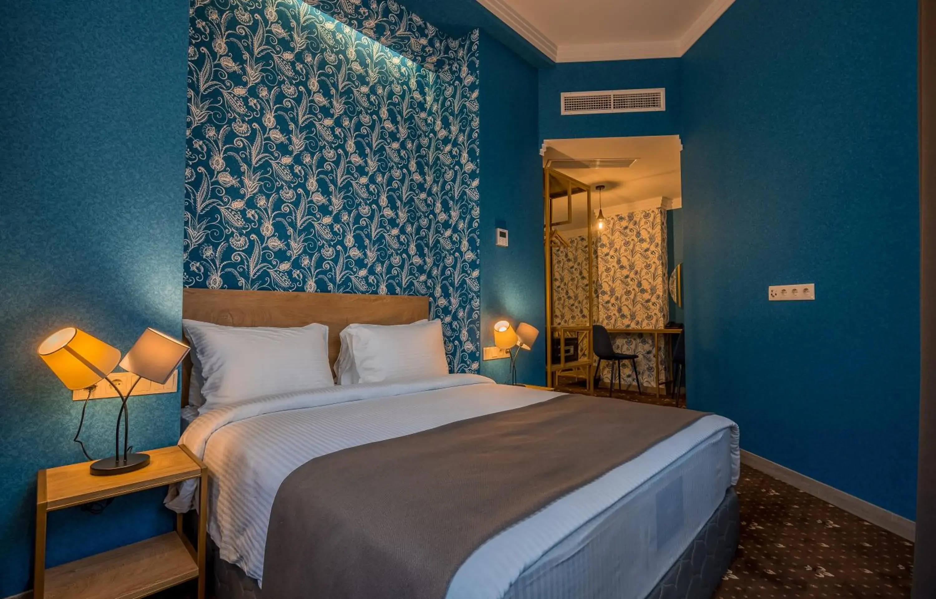 Deluxe Double Room in Gladius Inn Boutique Hotel by DNT Group Deluxe Double Room in Gladius Inn Boutique Hotel by DNT Group