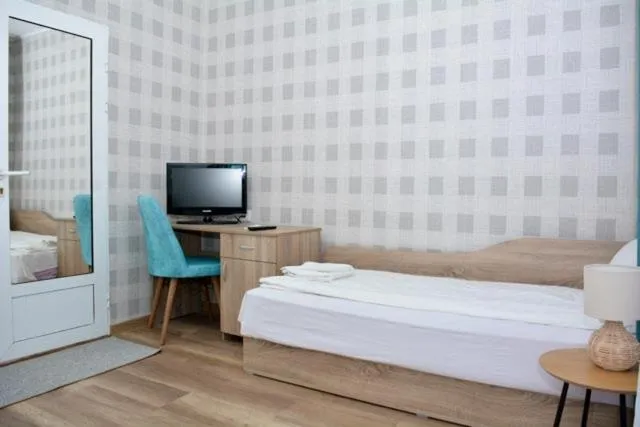 Photo of the whole room, Bed in Hotel Rade 1