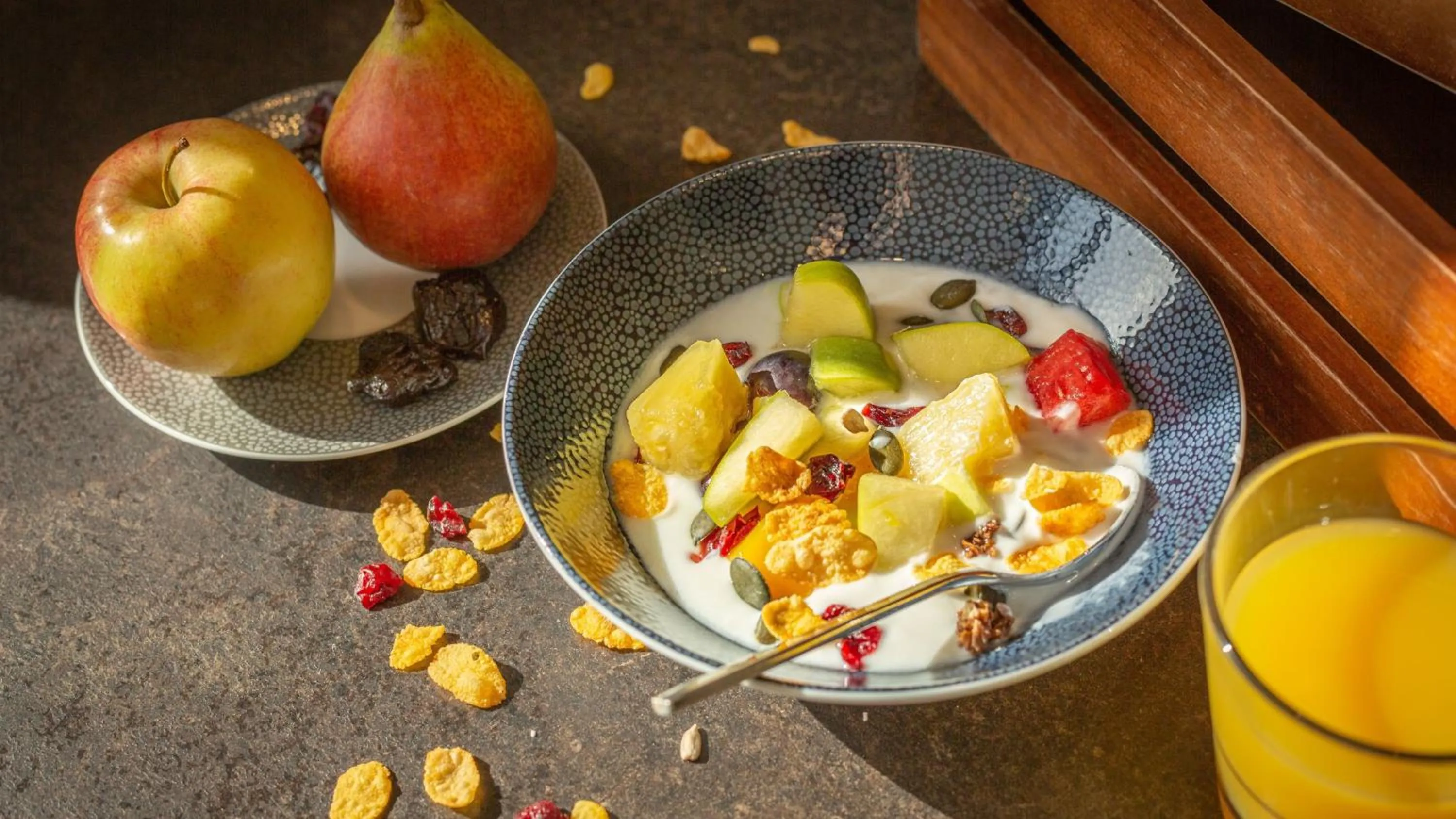 Restaurant/places to eat in Holiday Inn - the niu, Keg Hamburg Ost by IHG