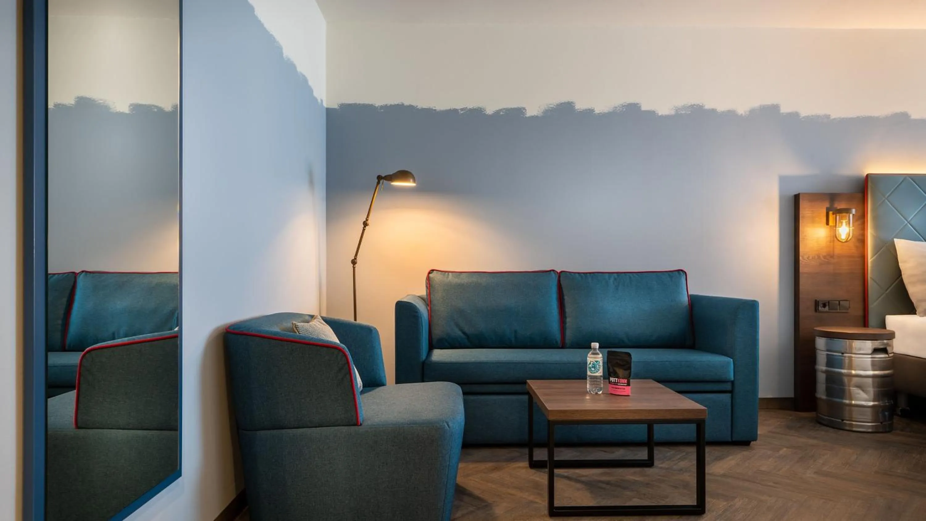 Photo of the whole room in Holiday Inn - the niu, Keg Hamburg Ost by IHG