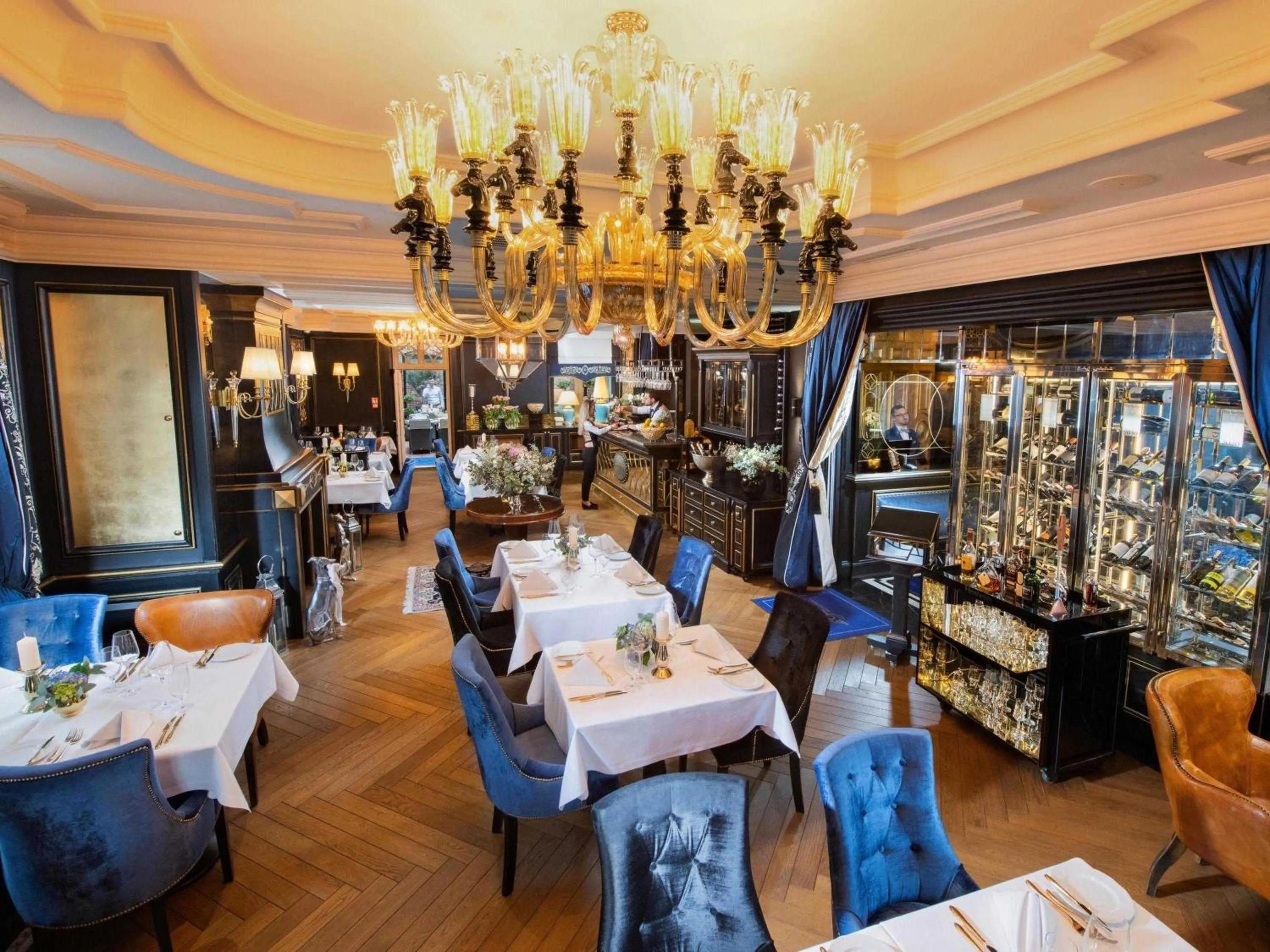 Restaurant/places to eat in Bachleda Luxury Hotel Kraków - MGallery Collection
