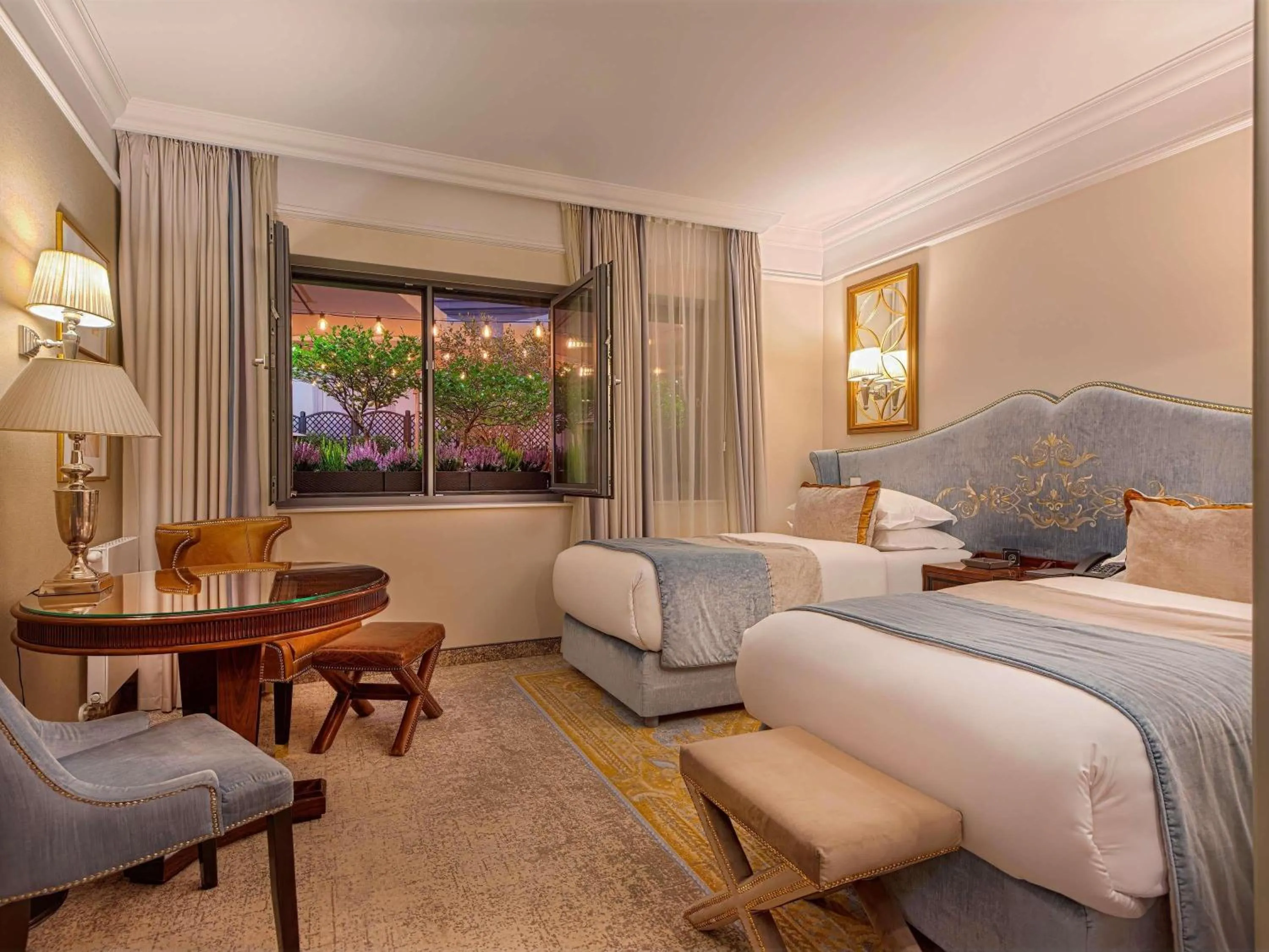 Bedroom, Bed in Bachleda Luxury Hotel Kraków - MGallery Collection