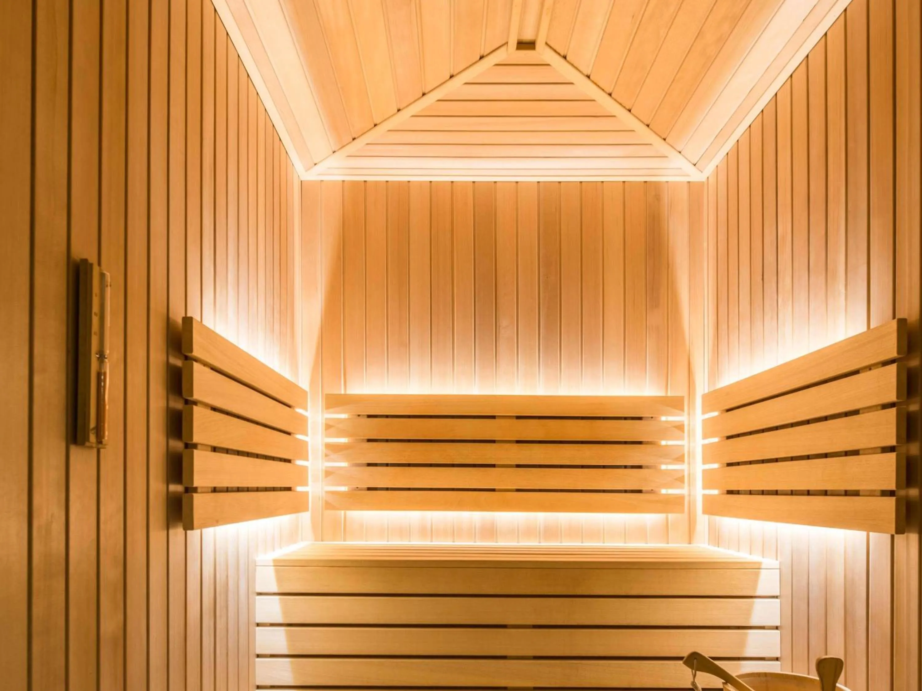 Property building in Bachleda Luxury Hotel Kraków - MGallery Collection