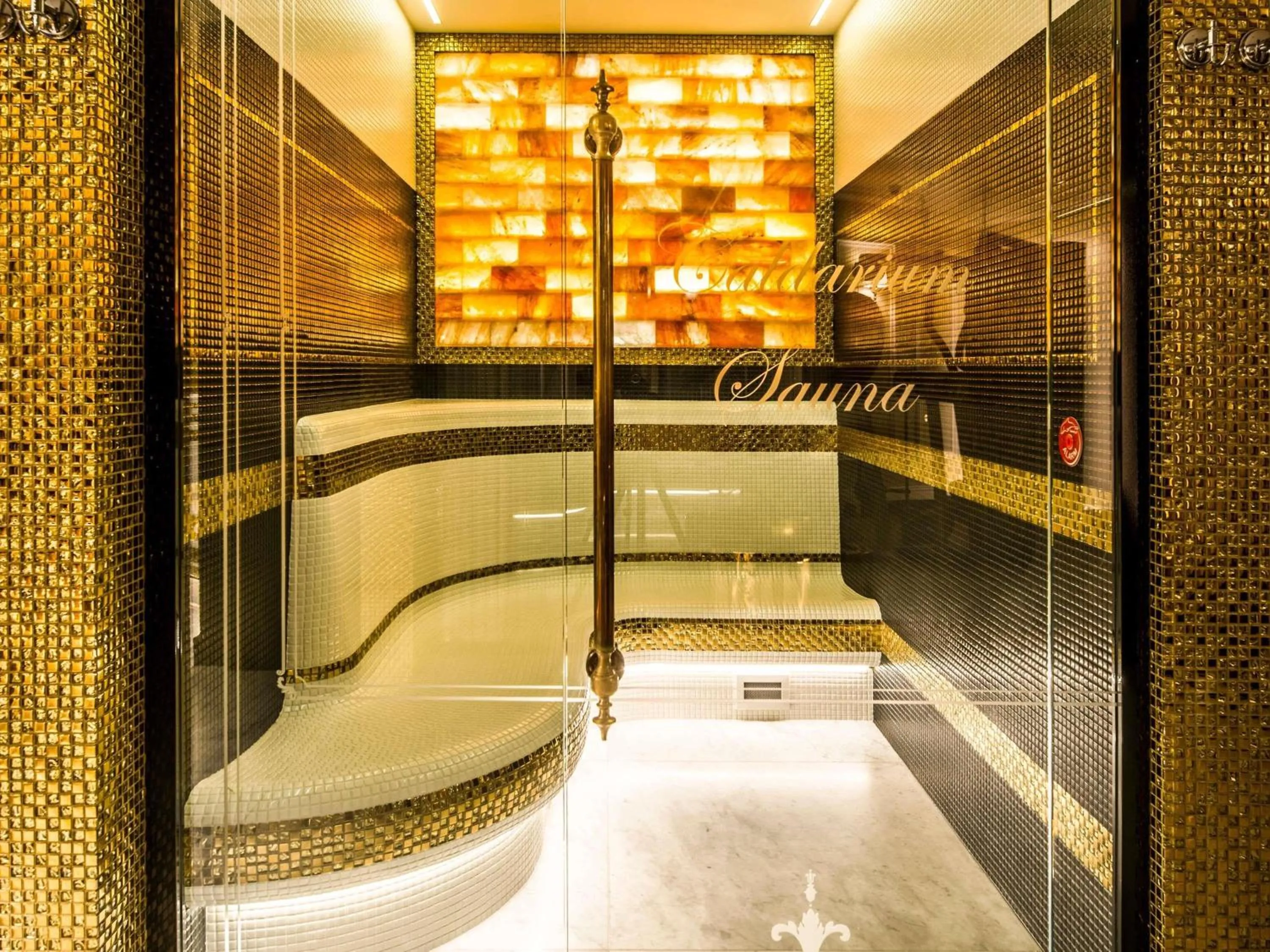 Spa and wellness centre/facilities in Bachleda Luxury Hotel Kraków - MGallery Collection