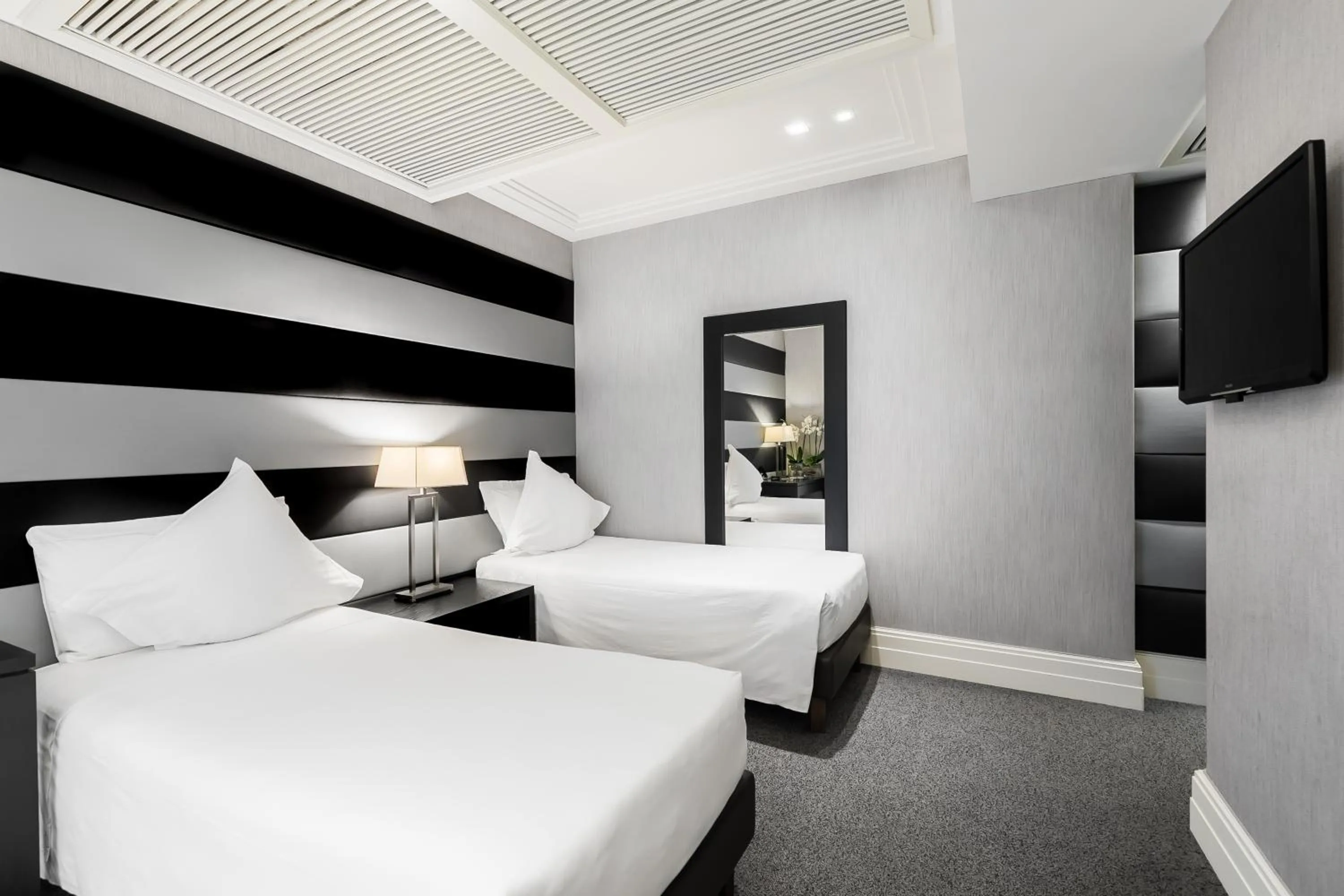 Bed in Hotel Mancino 12