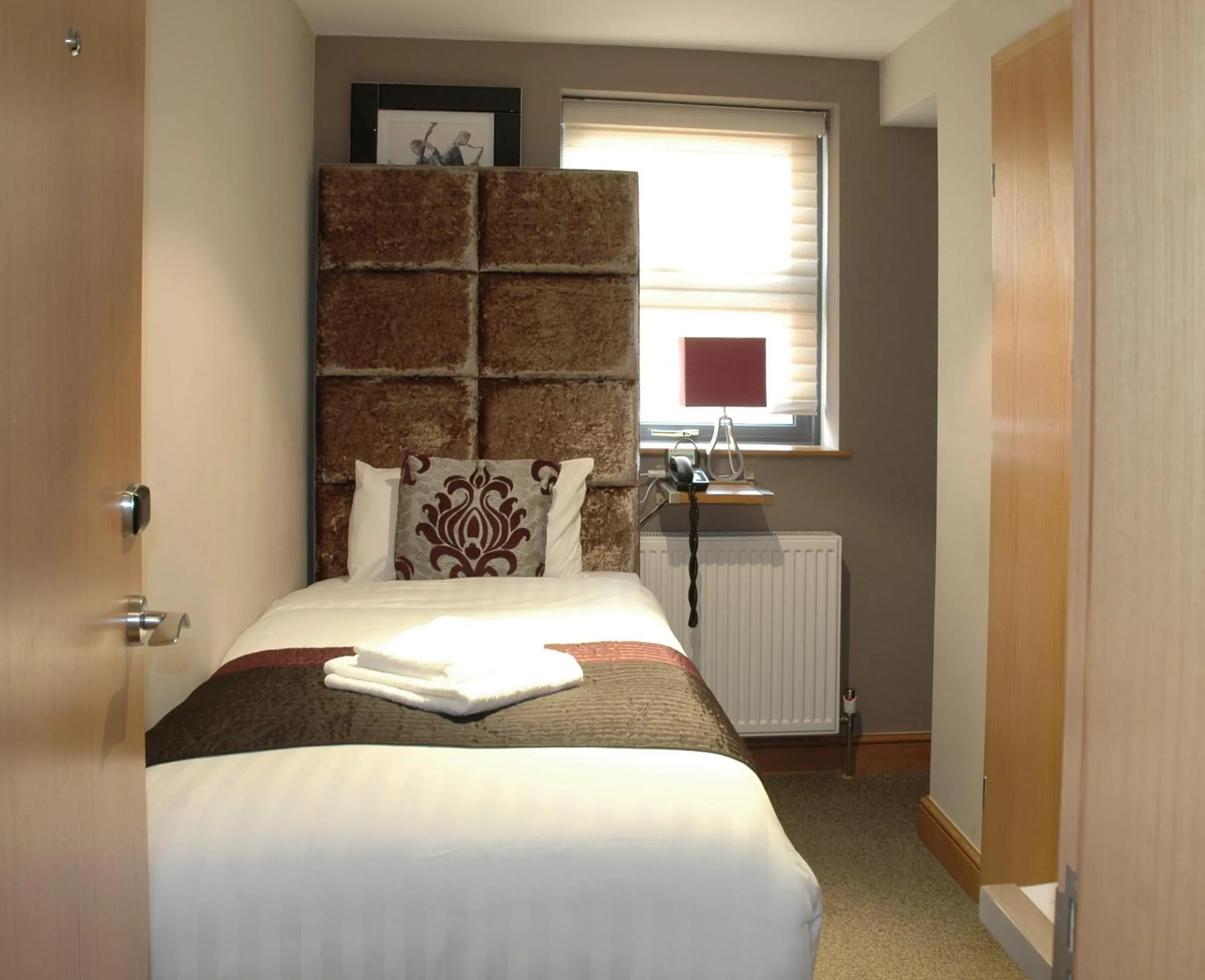 Bedroom, Bed in Homestay Hotel Heathrow