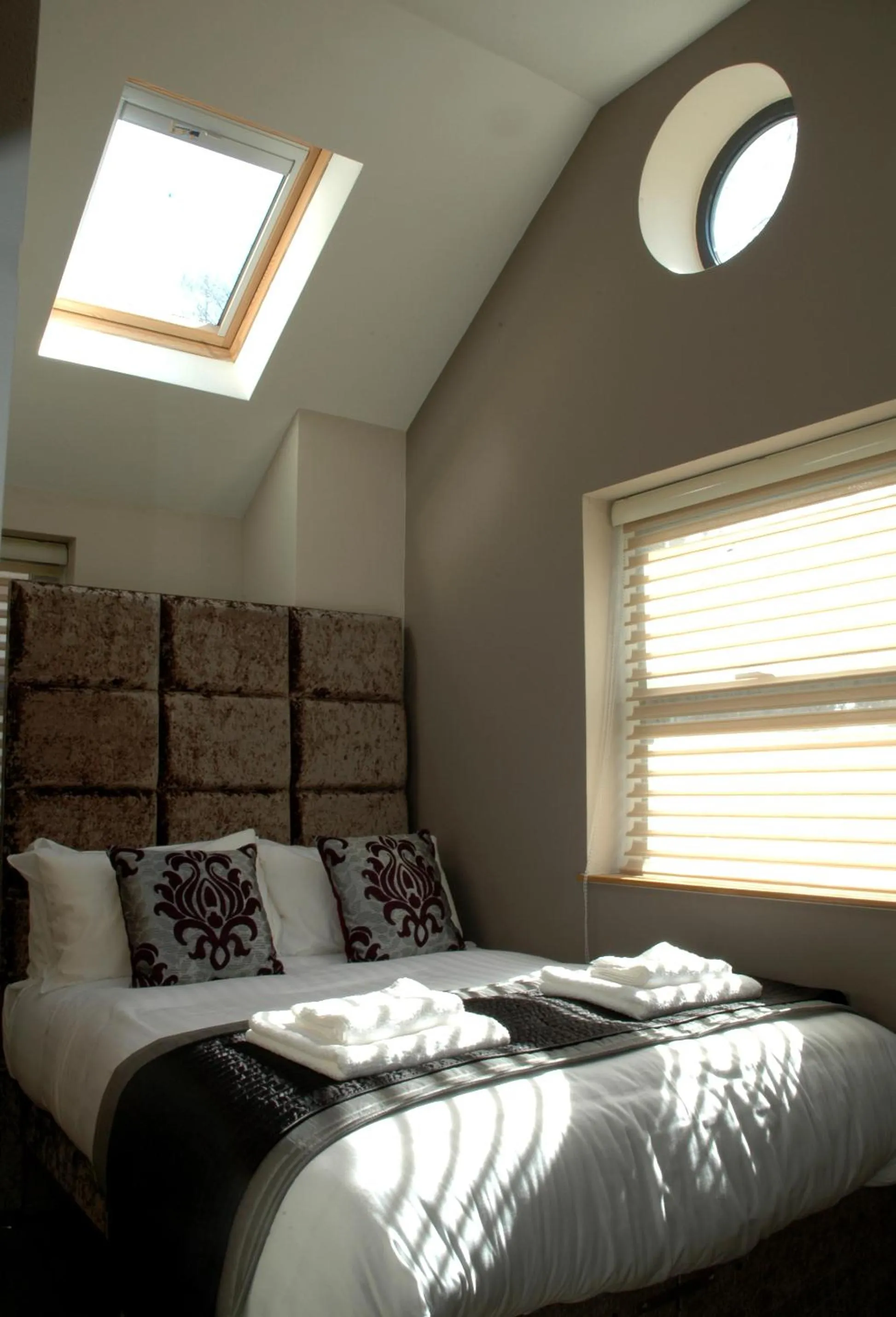 Bedroom, Bed in Homestay Hotel Heathrow