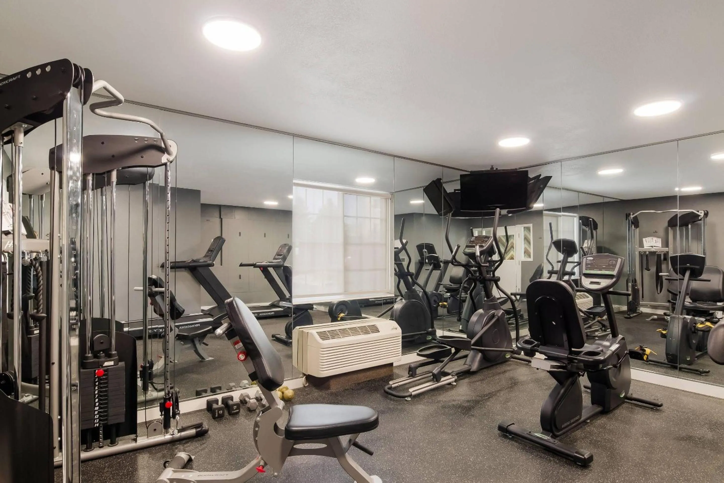 Fitness centre/facilities in MainStay Suites Denver Tech Center