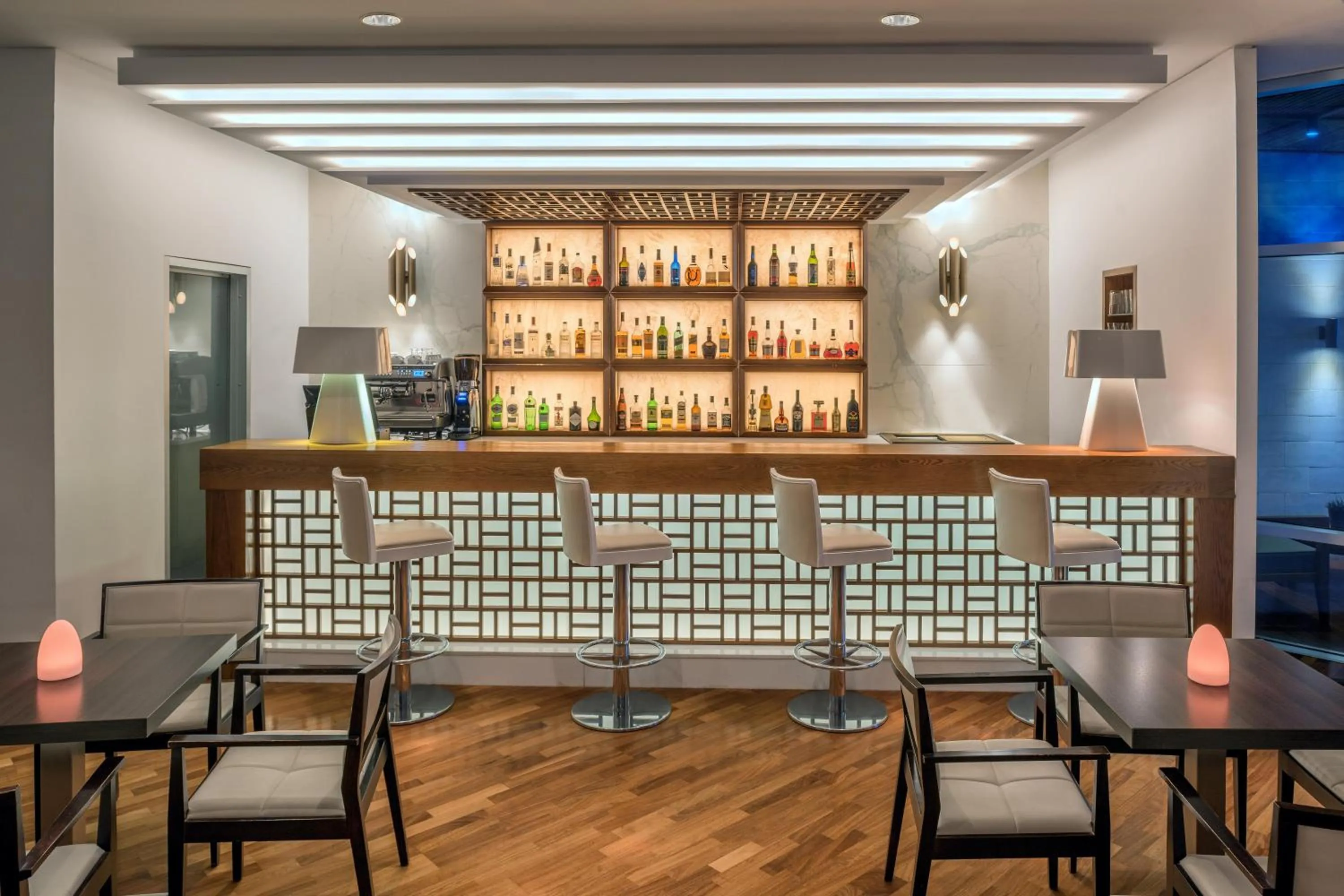 Lounge or bar in Mediterranean Beach Hotel