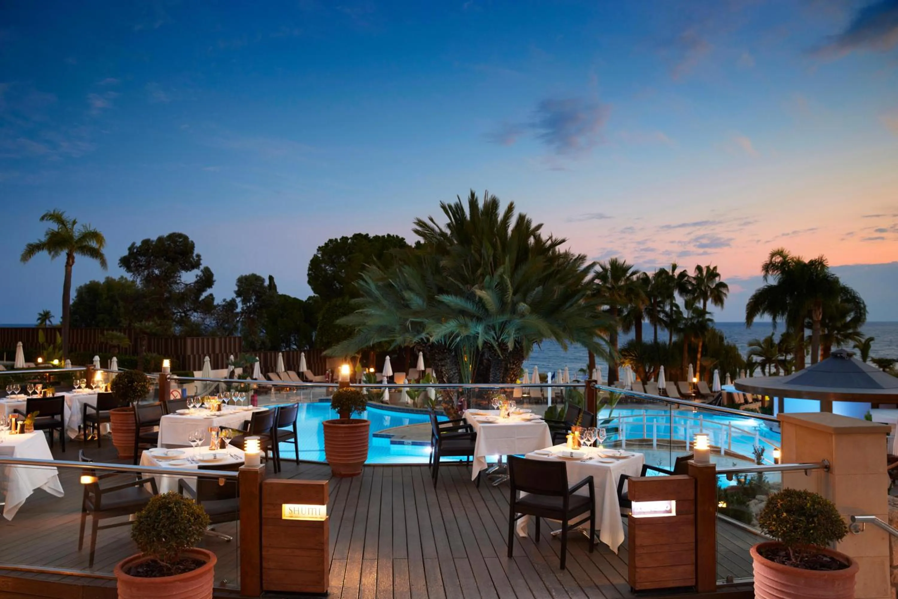 Restaurant/places to eat in Mediterranean Beach Hotel