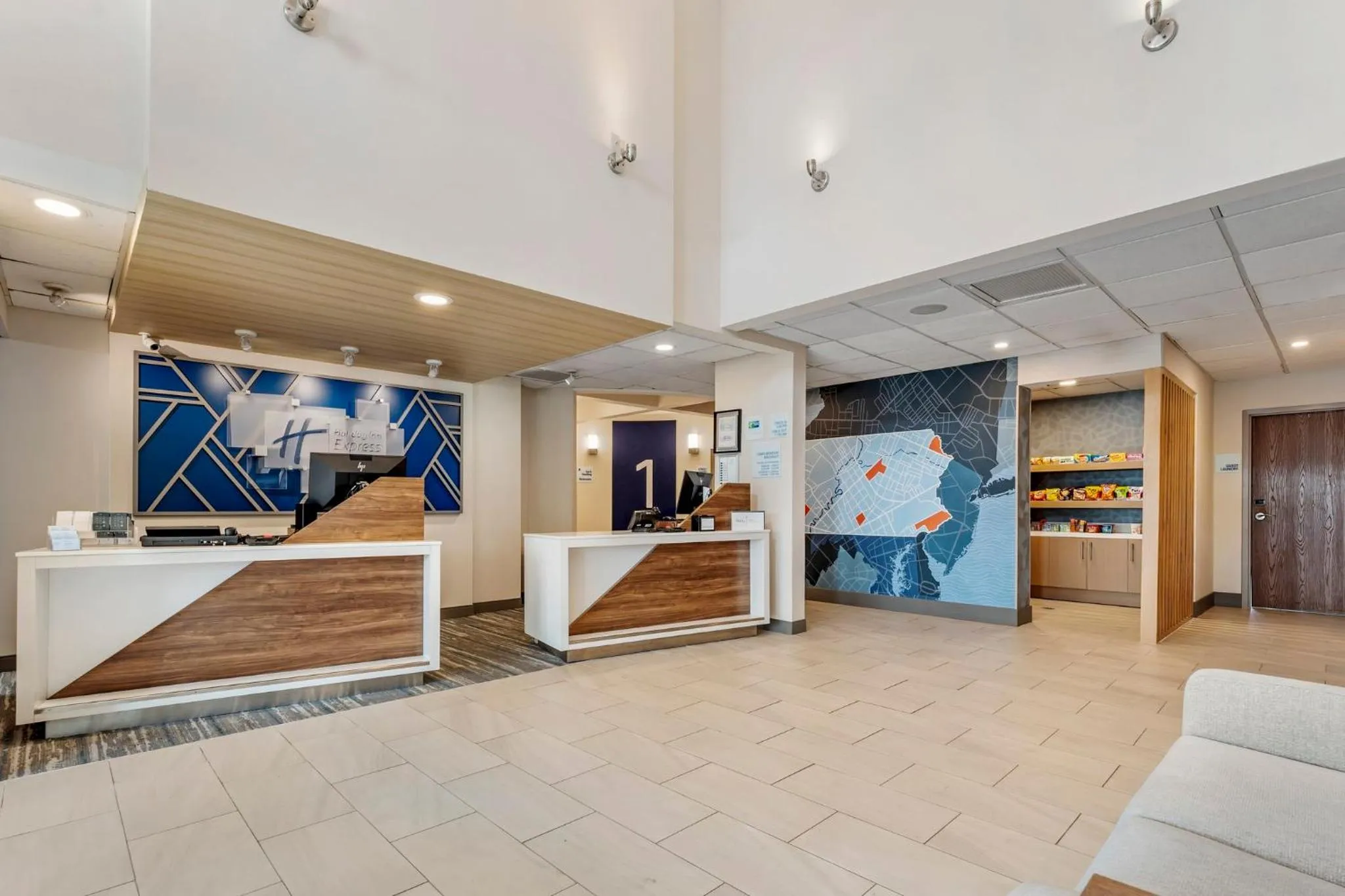 Property building in Holiday Inn Express Pittsburgh - Munhall by IHG