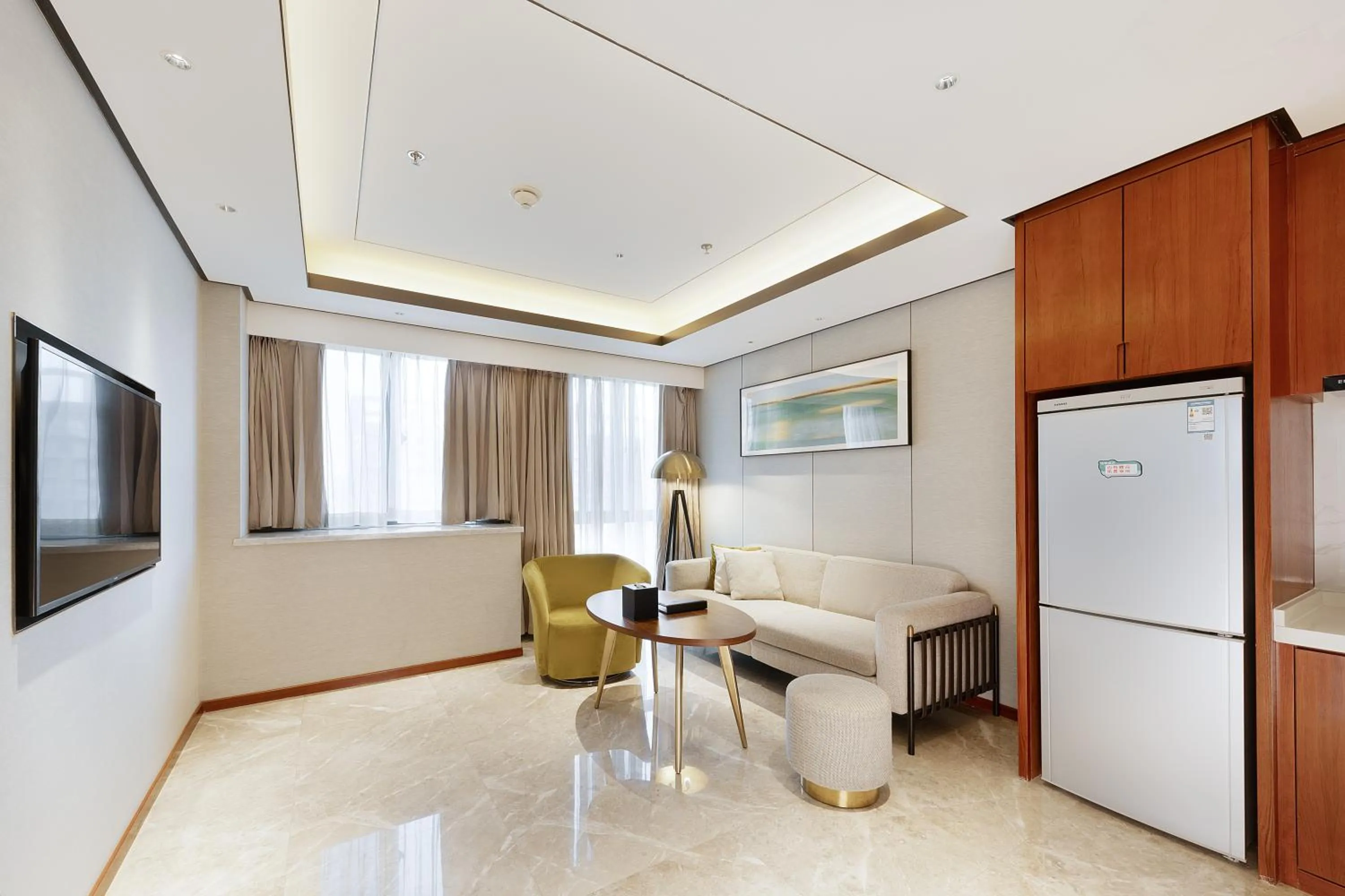 Living room in Holiday Inn Suites Xi'an High-Tech Zone by IHG