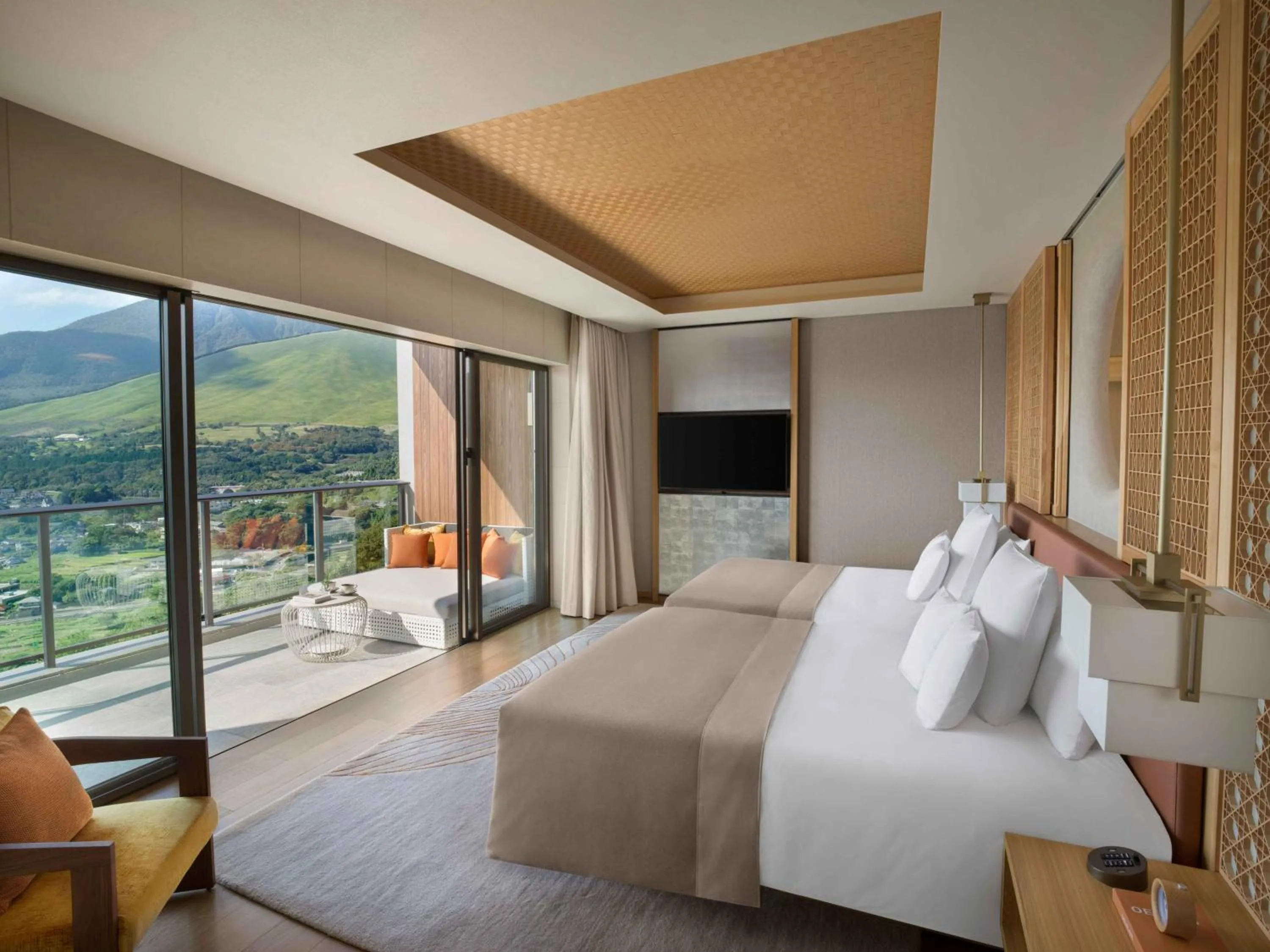 Photo of the whole room, Bed in ANA InterContinental Beppu Resort & Spa by IHG