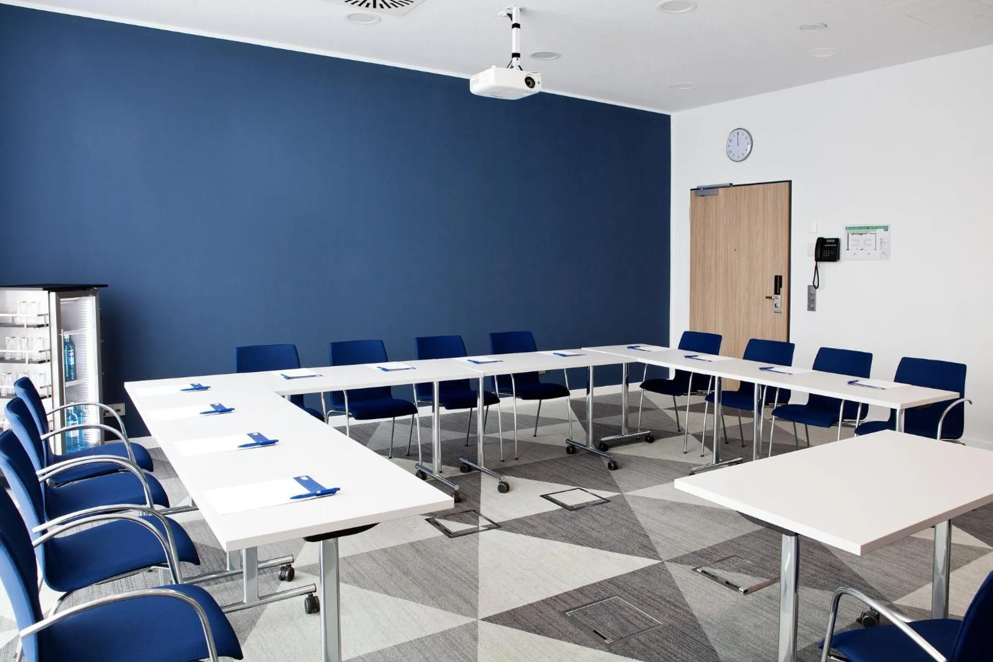 Business facilities in Holiday Inn Express Oberhausen by IHG