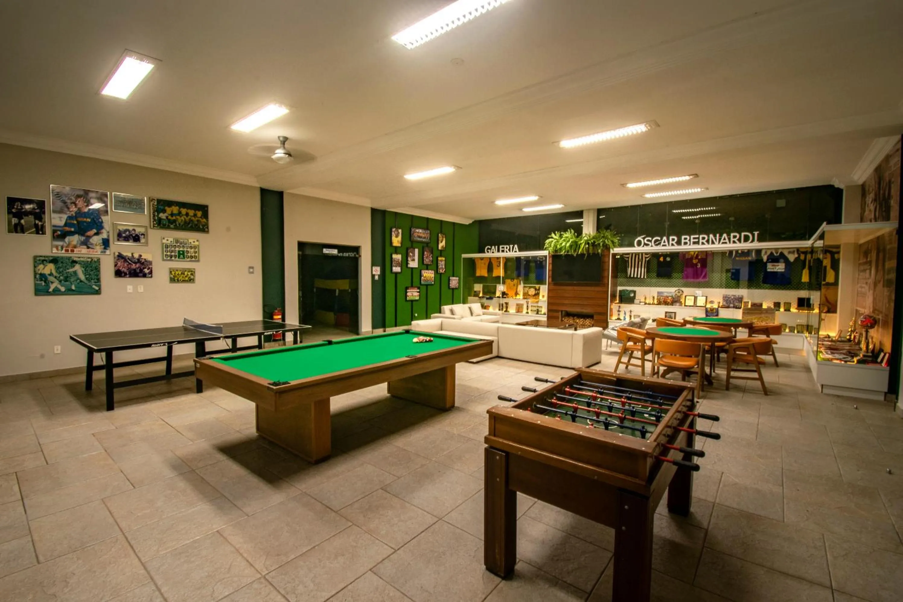 Game Room in Oscar Inn Eco Resort