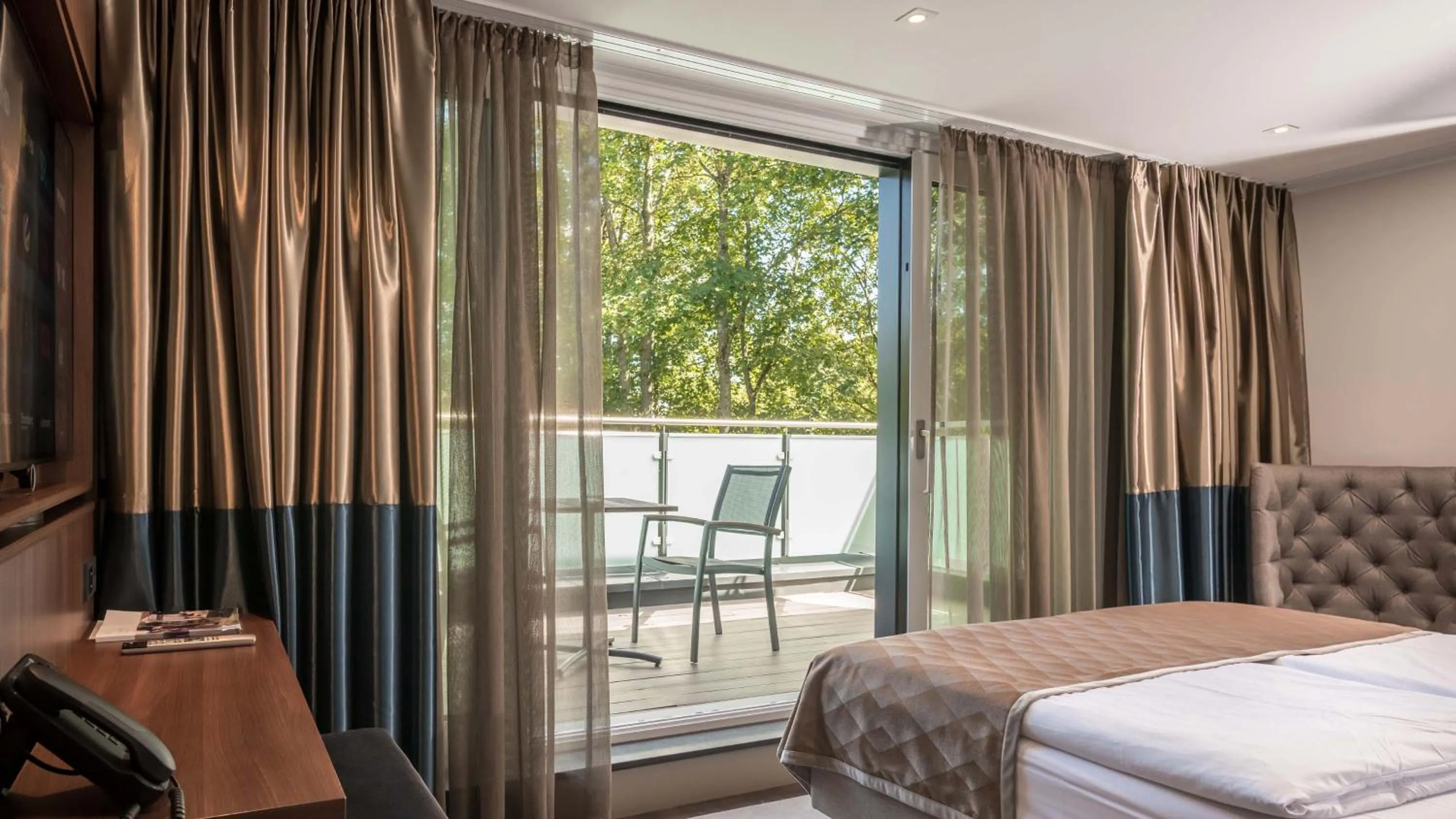 Bed in Innspire Hotel