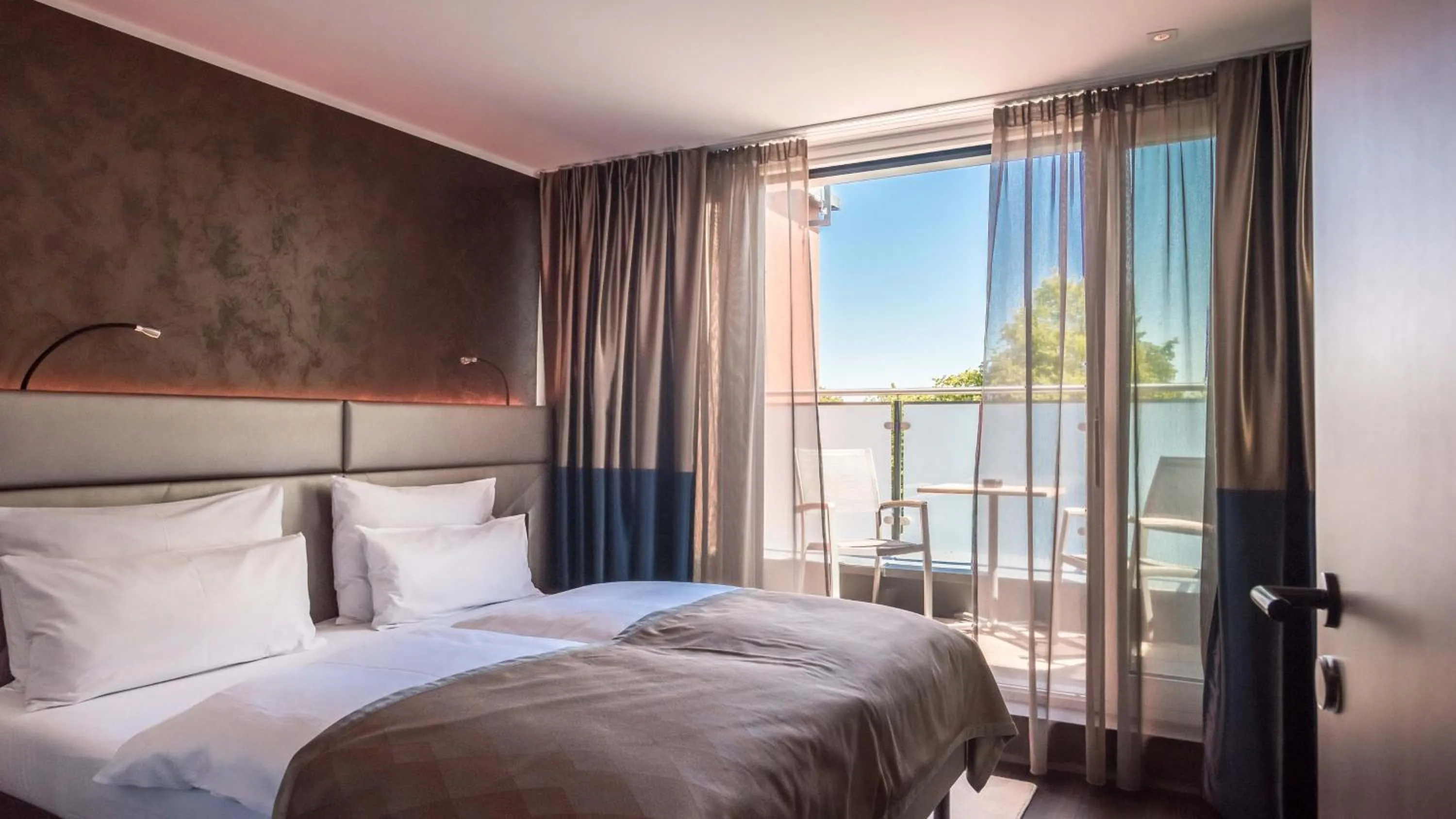 Bed in Innspire Hotel