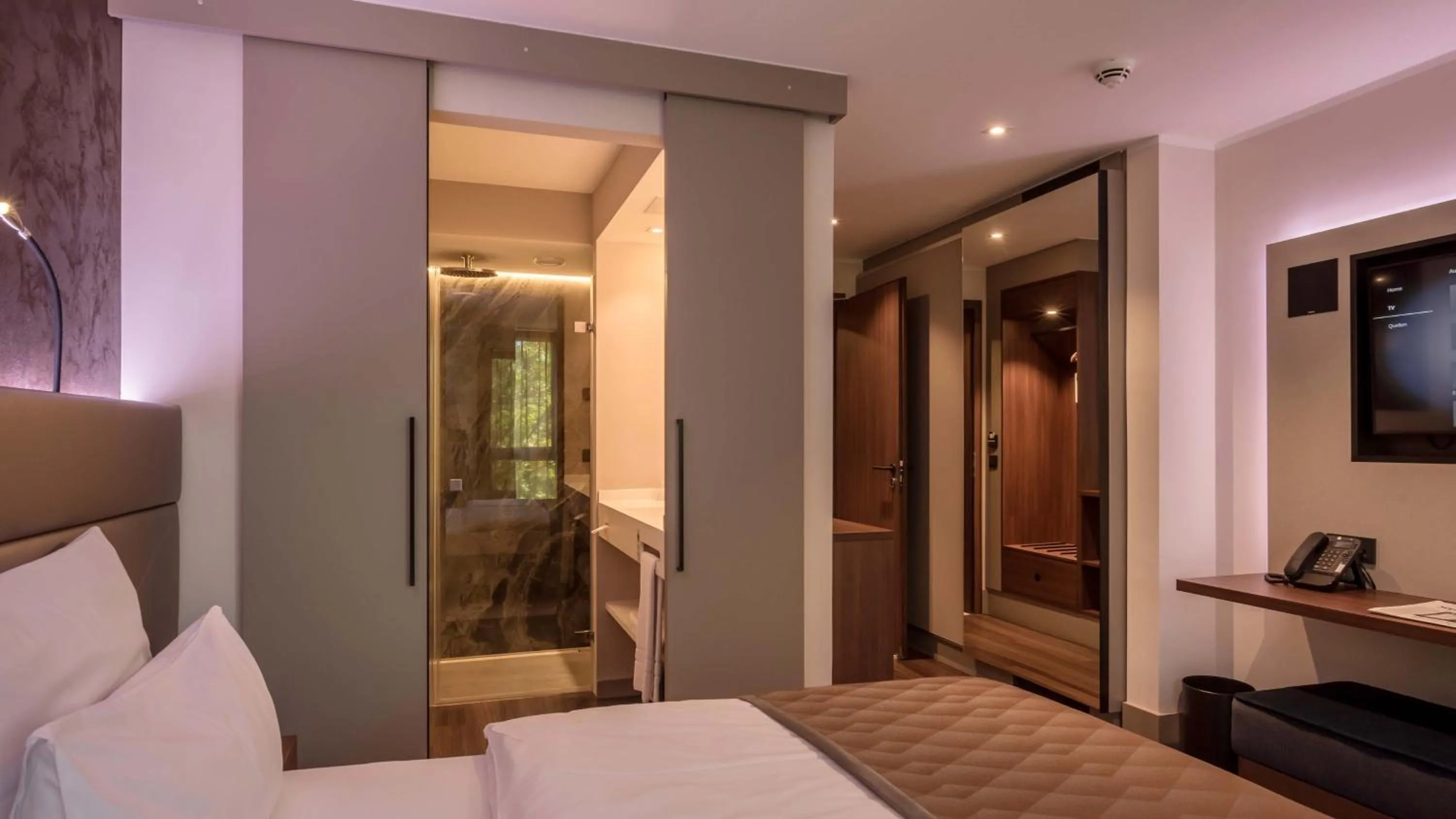 Bed in Innspire Hotel