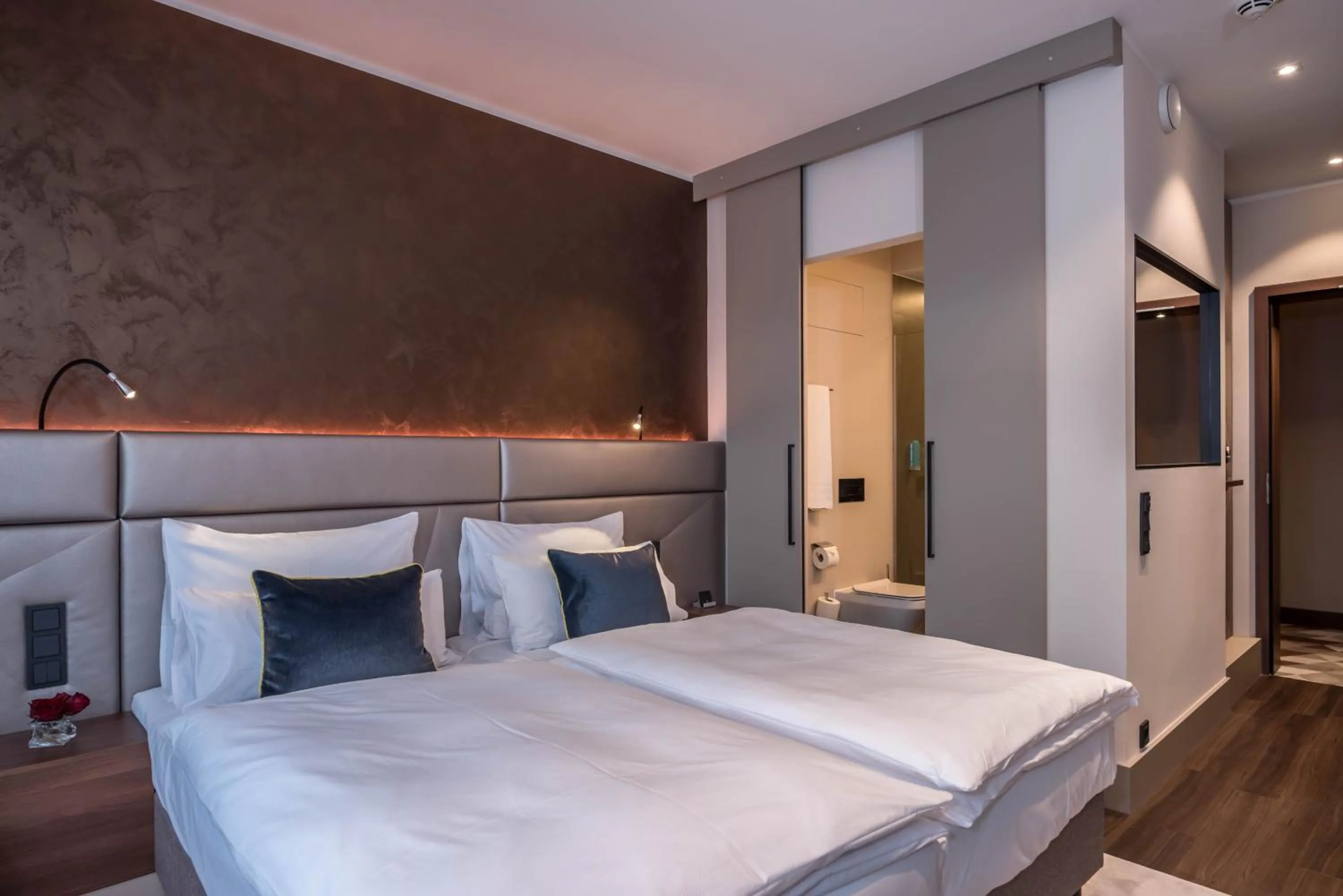 Bed in Innspire Hotel