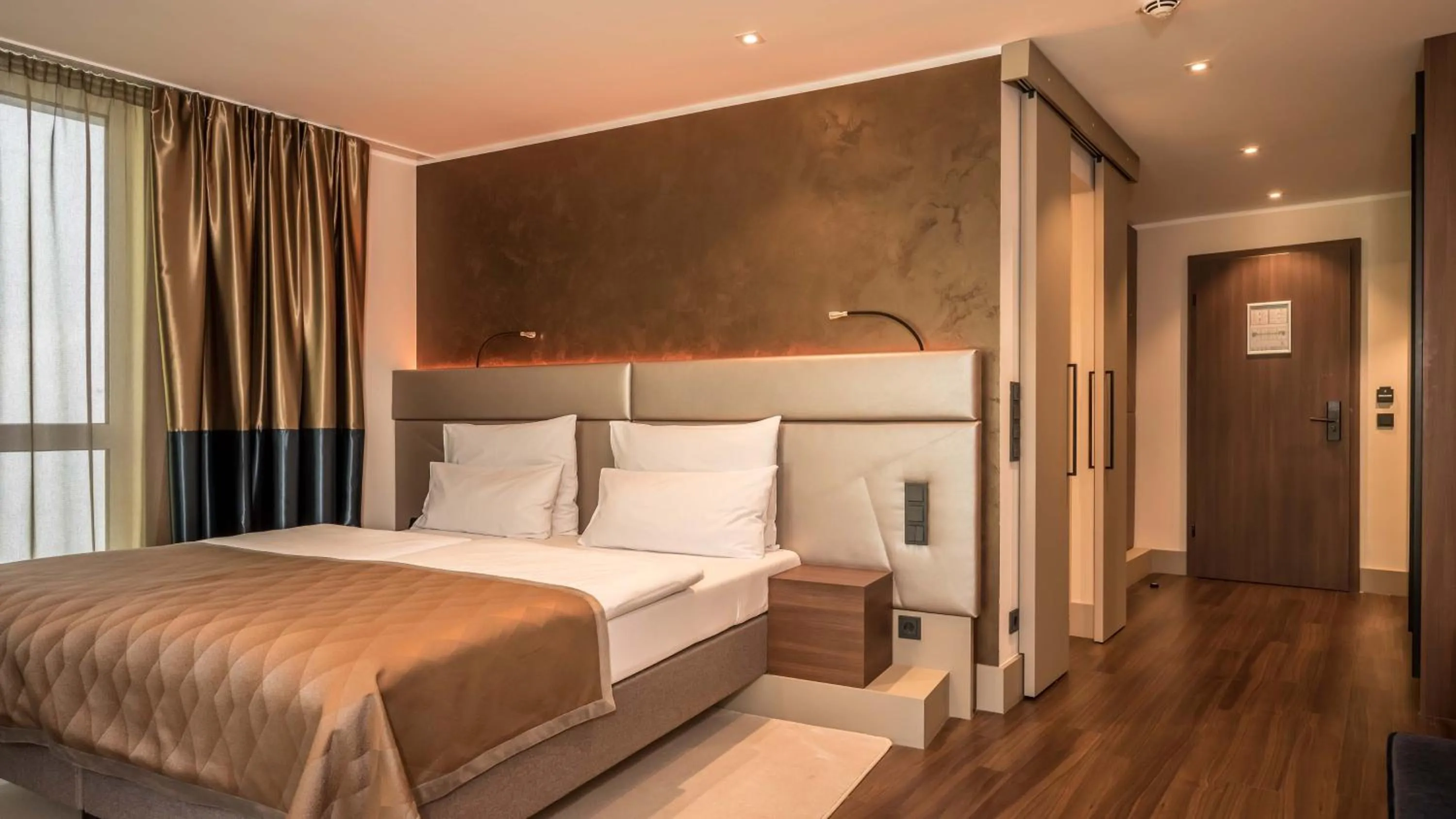 Bed in Innspire Hotel